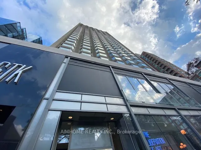 155 Yorkville Avenue, #1714