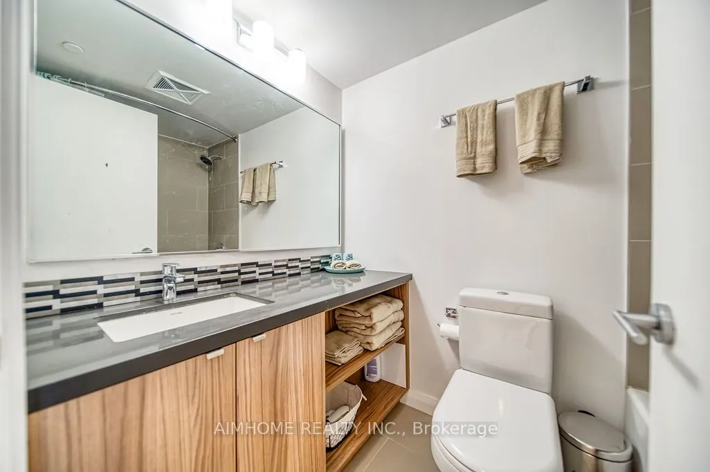 155 Yorkville Avenue, #1714
