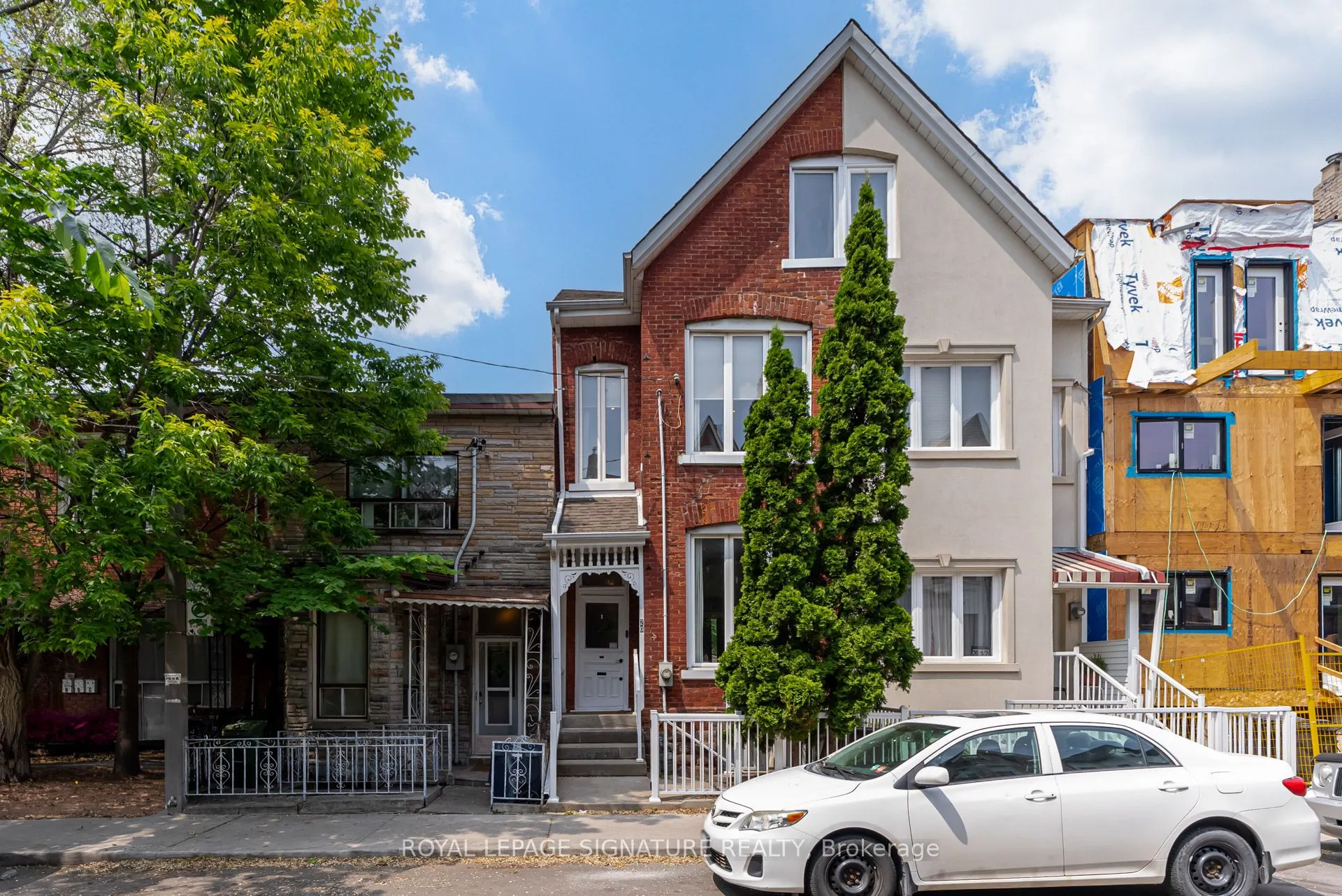 20 Manning Avenue