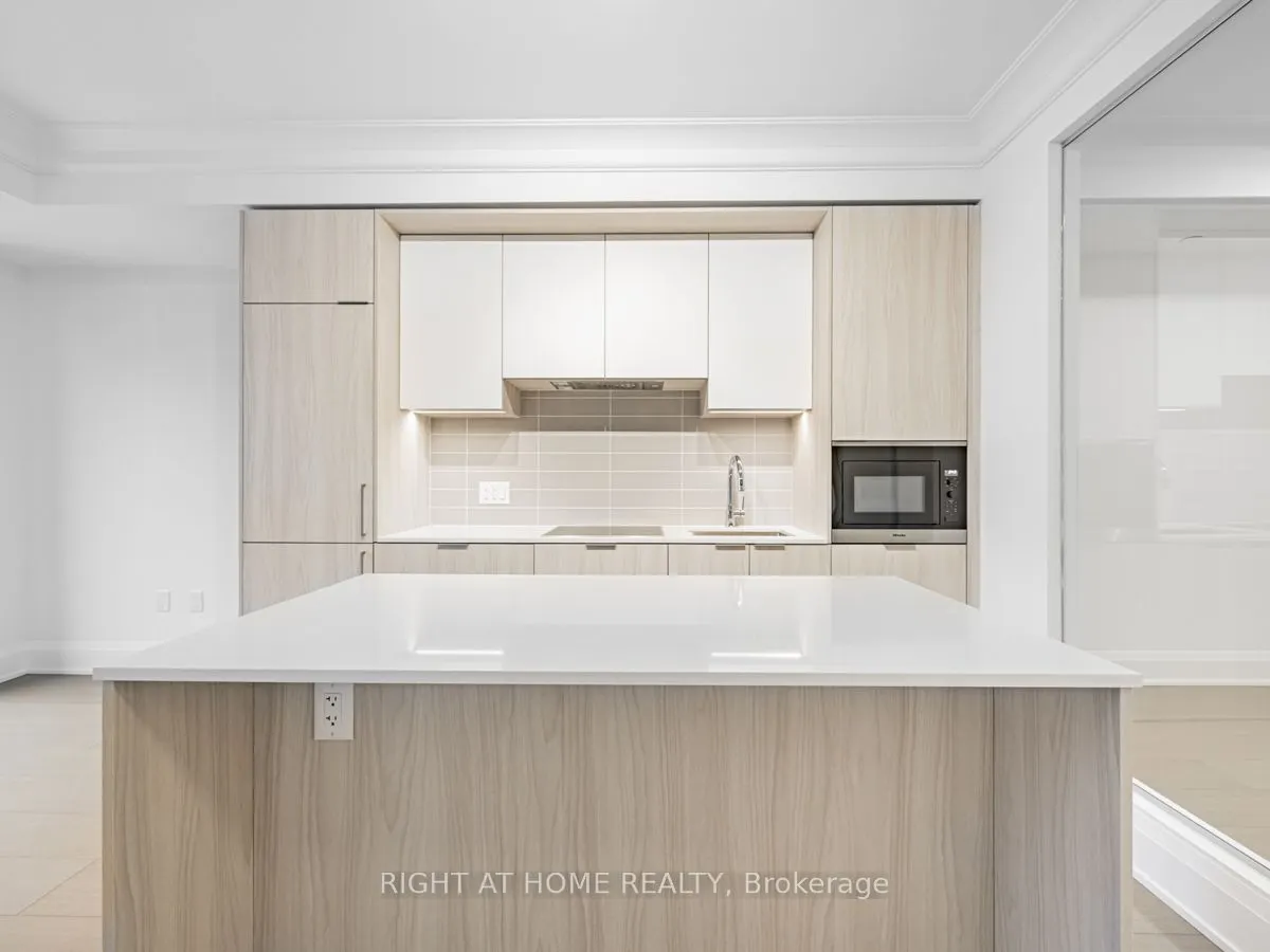 123 Portland Street, #Unit 505