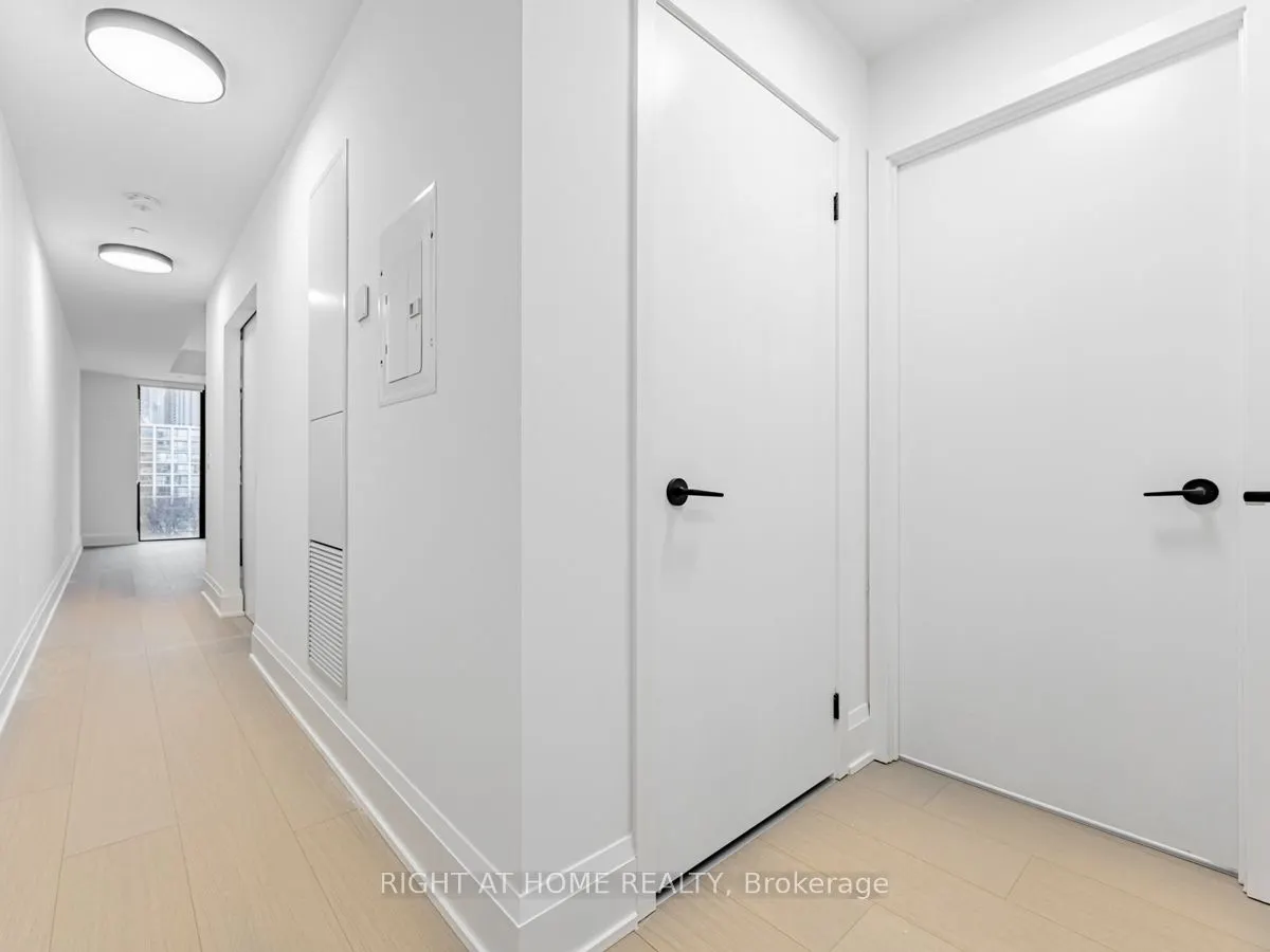 123 Portland Street, #Unit 505