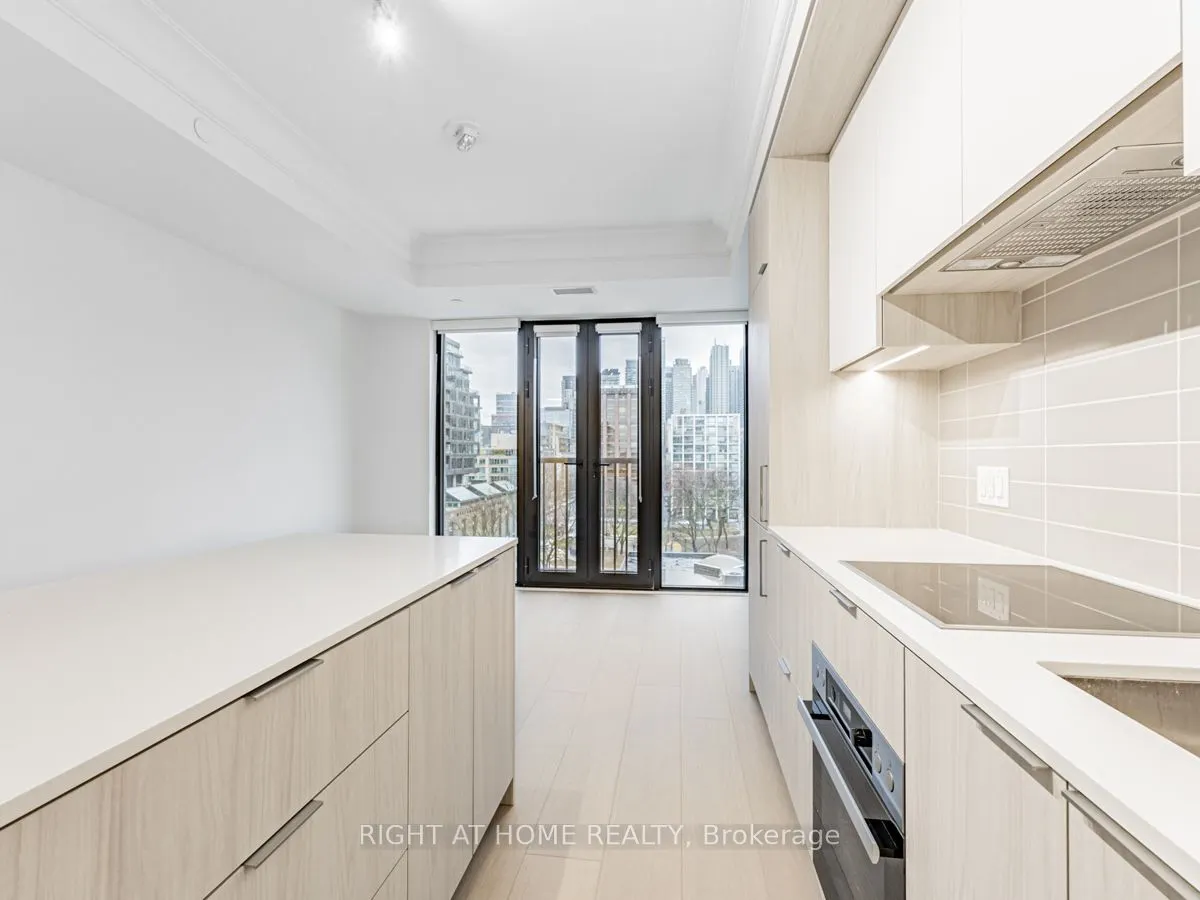 123 Portland Street, #Unit 505