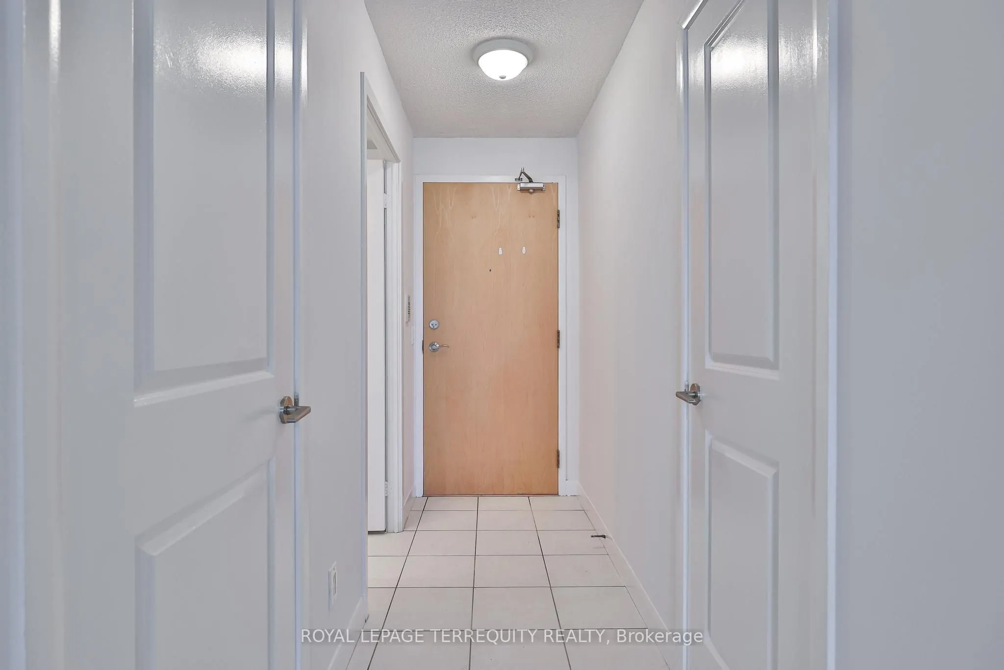 4968 Yonge Street, #2706