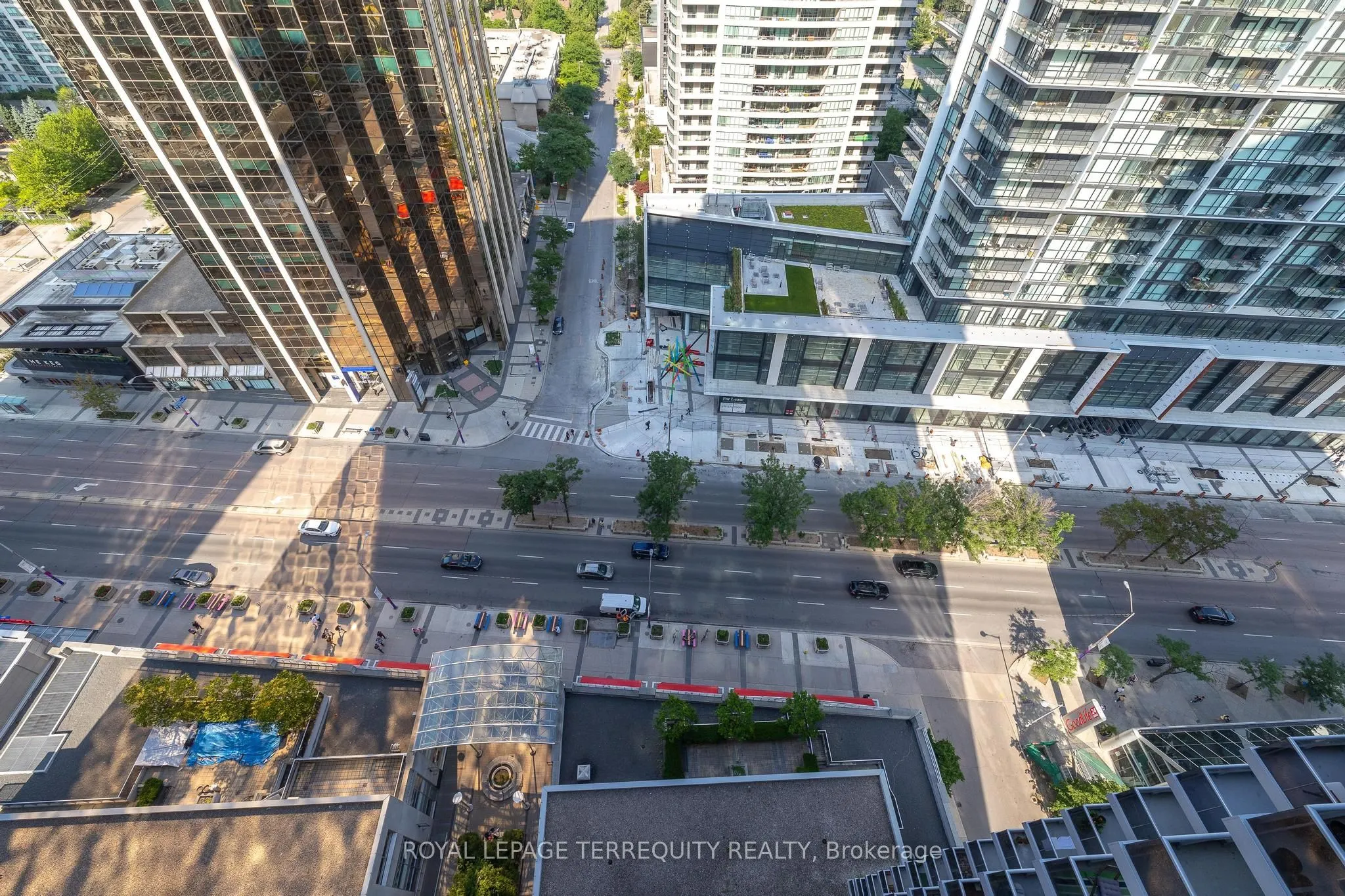 4968 Yonge Street, #2706
