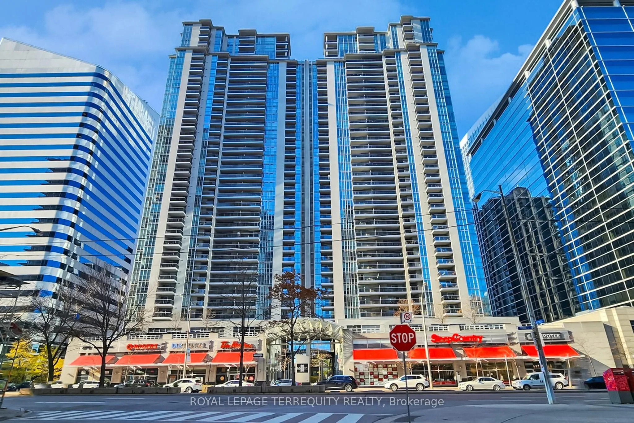 4968 Yonge Street, #2706