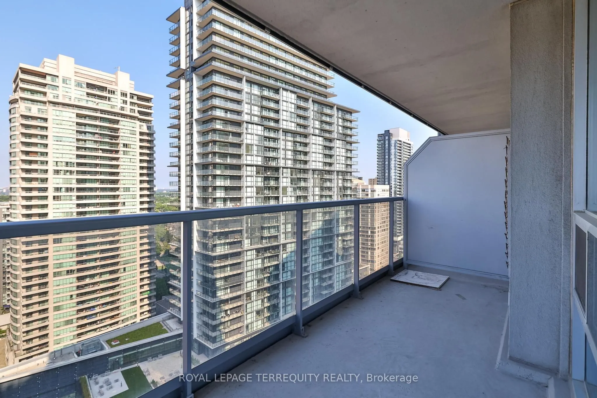 4968 Yonge Street, #2706