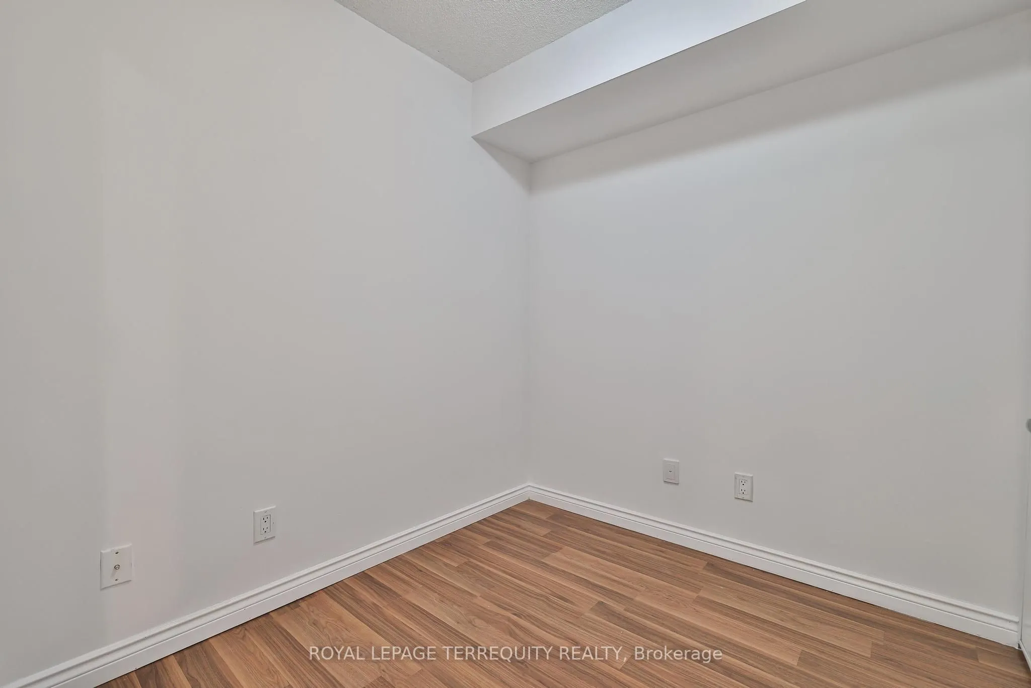 4968 Yonge Street, #2706