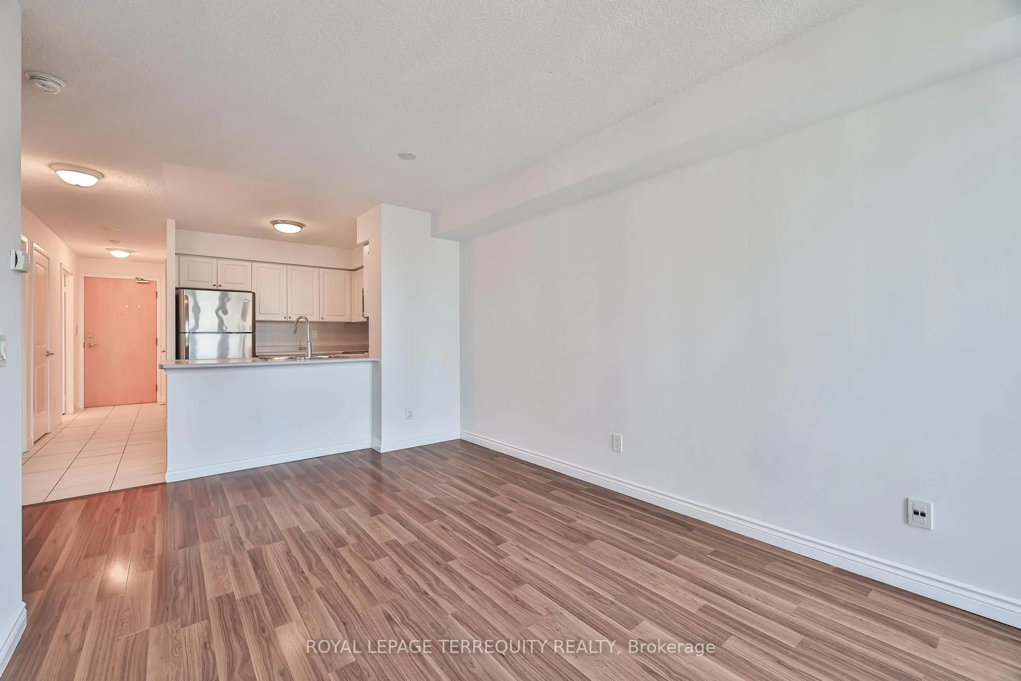 4968 Yonge Street, #2706