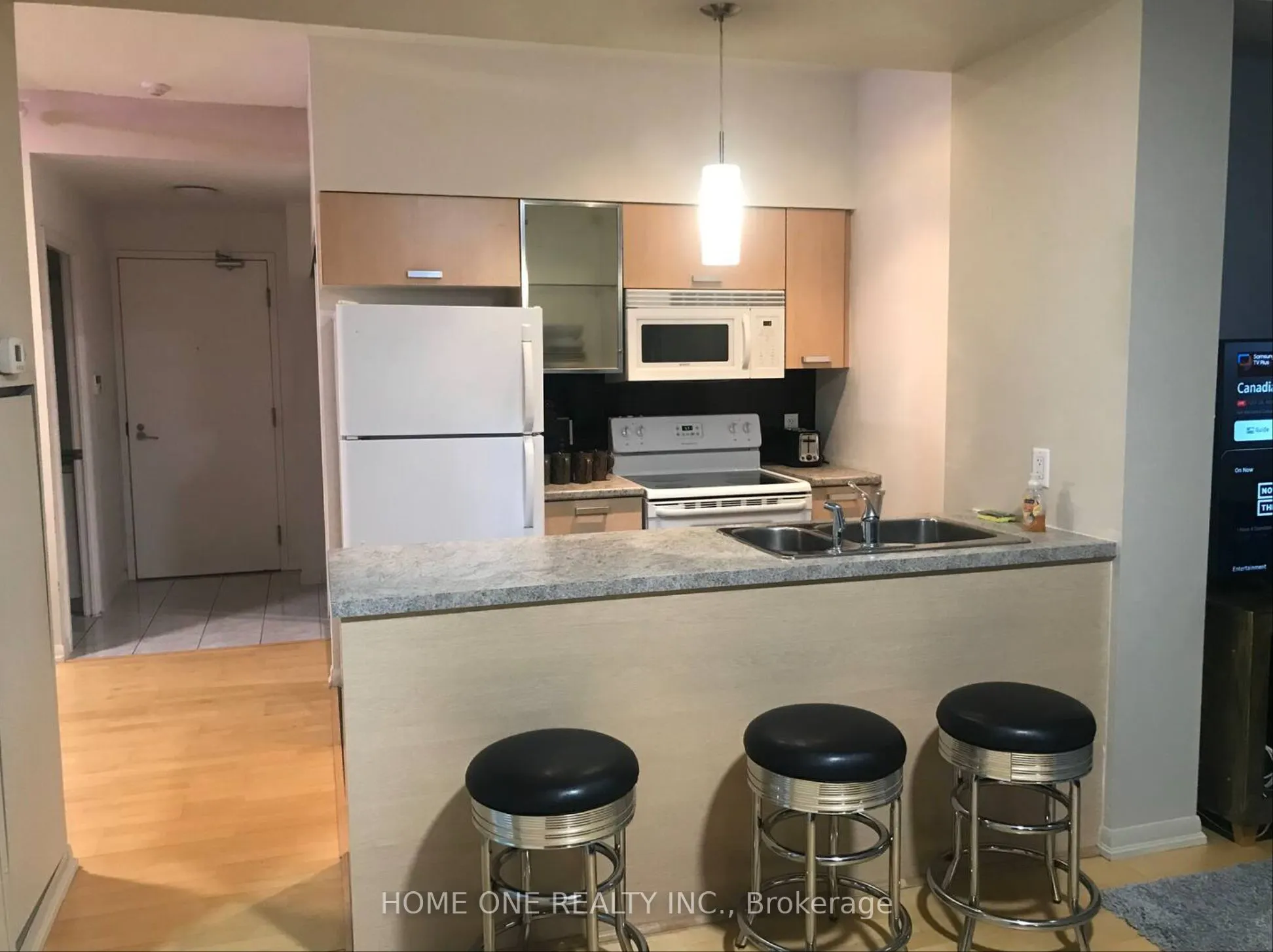 38 Grenville Street, #3108