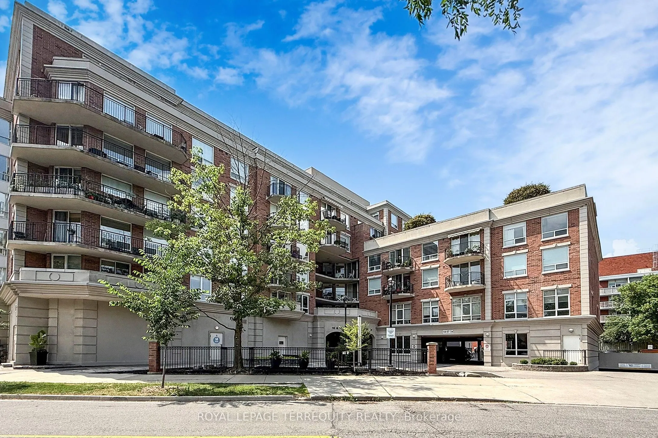 18 Wanless Avenue, #505