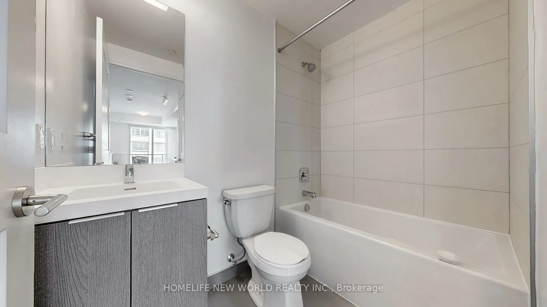 50 Dunfield Avenue, #714