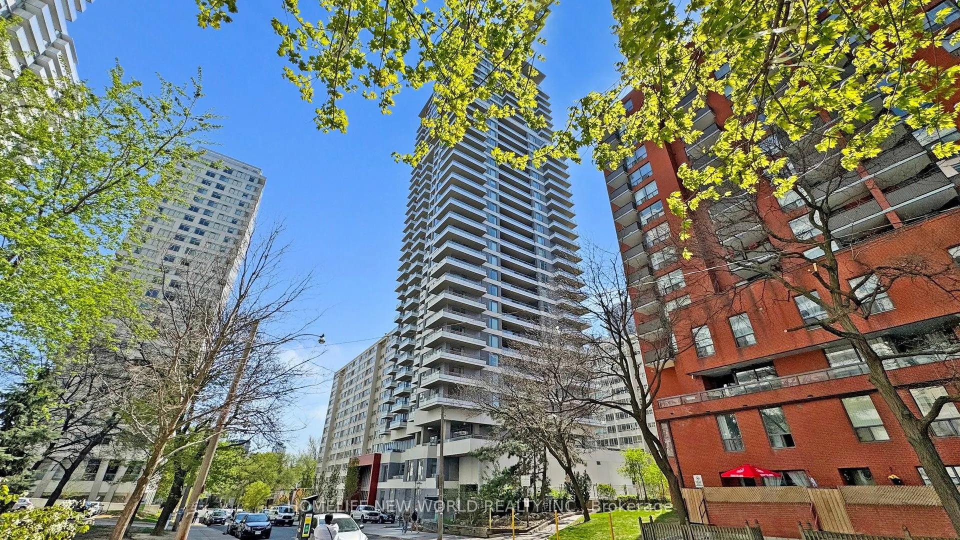 50 Dunfield Avenue, #714