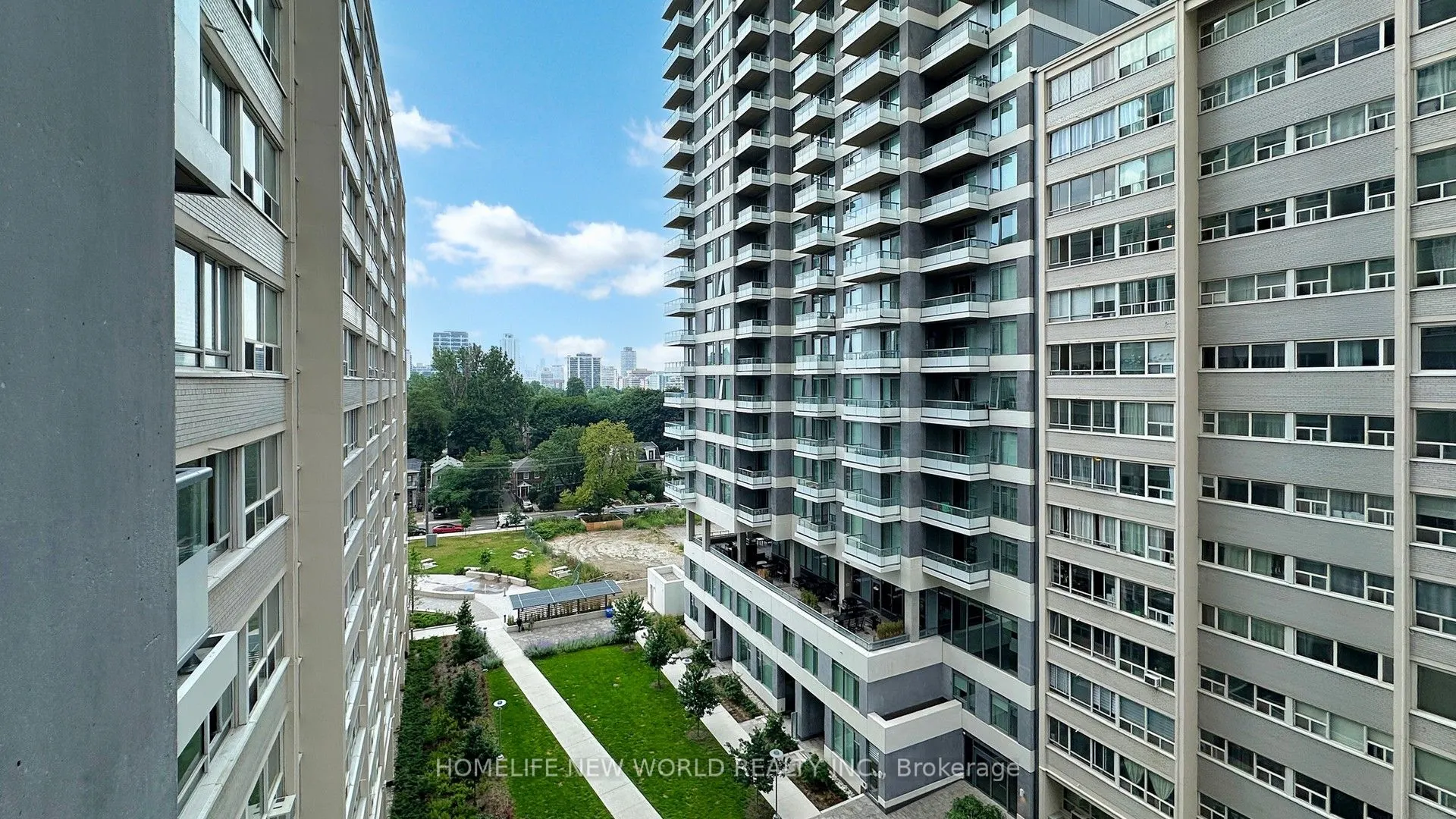 50 Dunfield Avenue, #714