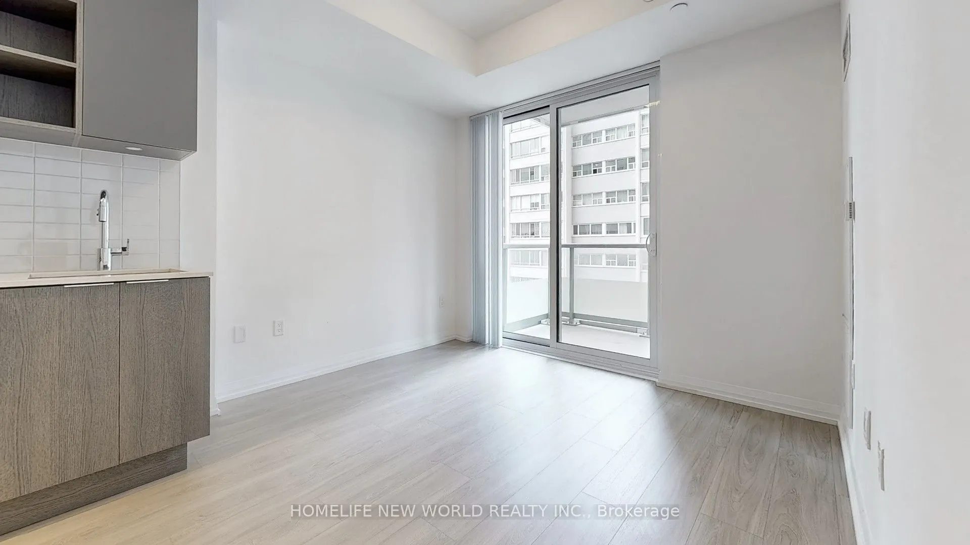 50 Dunfield Avenue, #714
