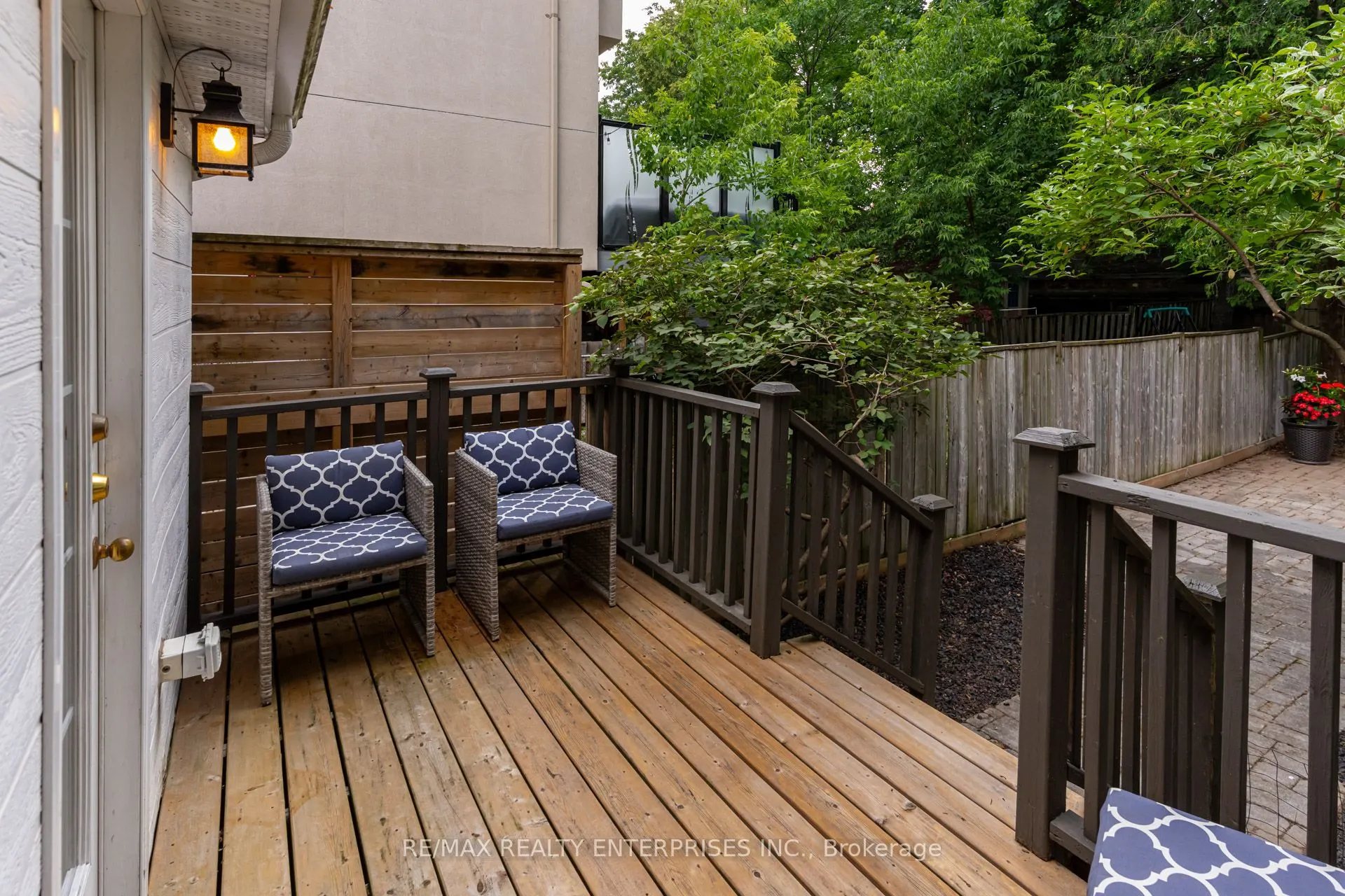 42 Roslin Avenue