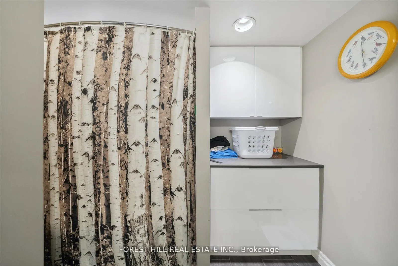 25 Maitland Street, #412