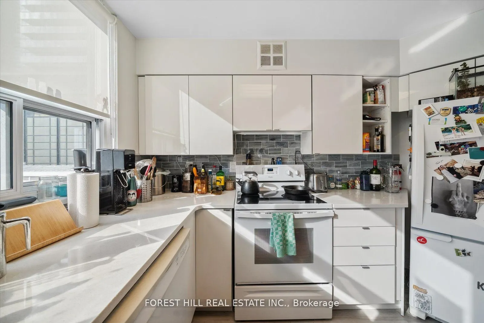 25 Maitland Street, #412