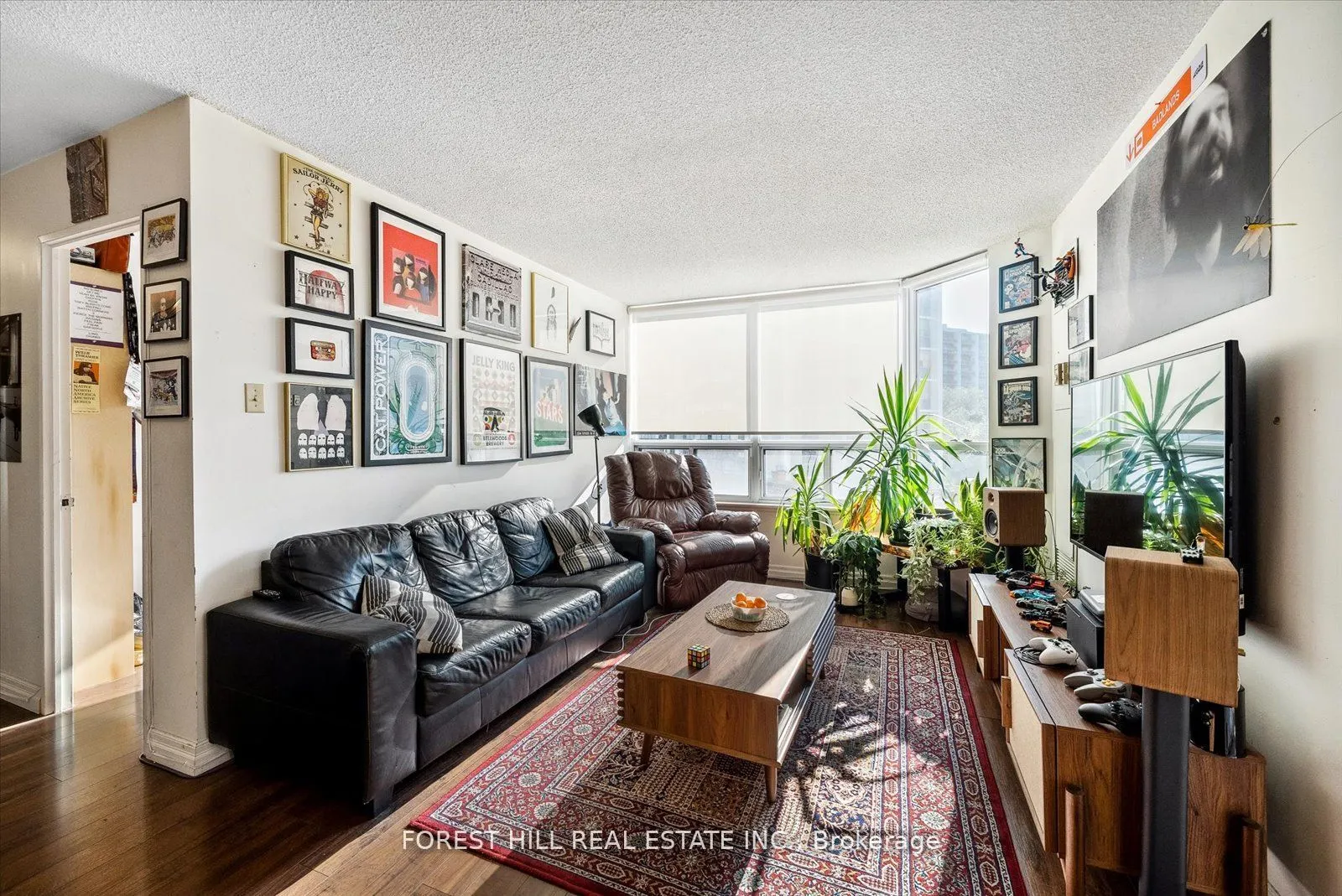 25 Maitland Street, #412