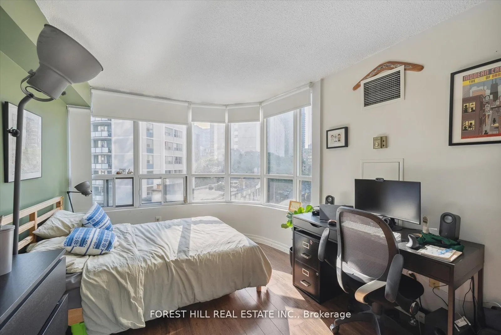 25 Maitland Street, #412