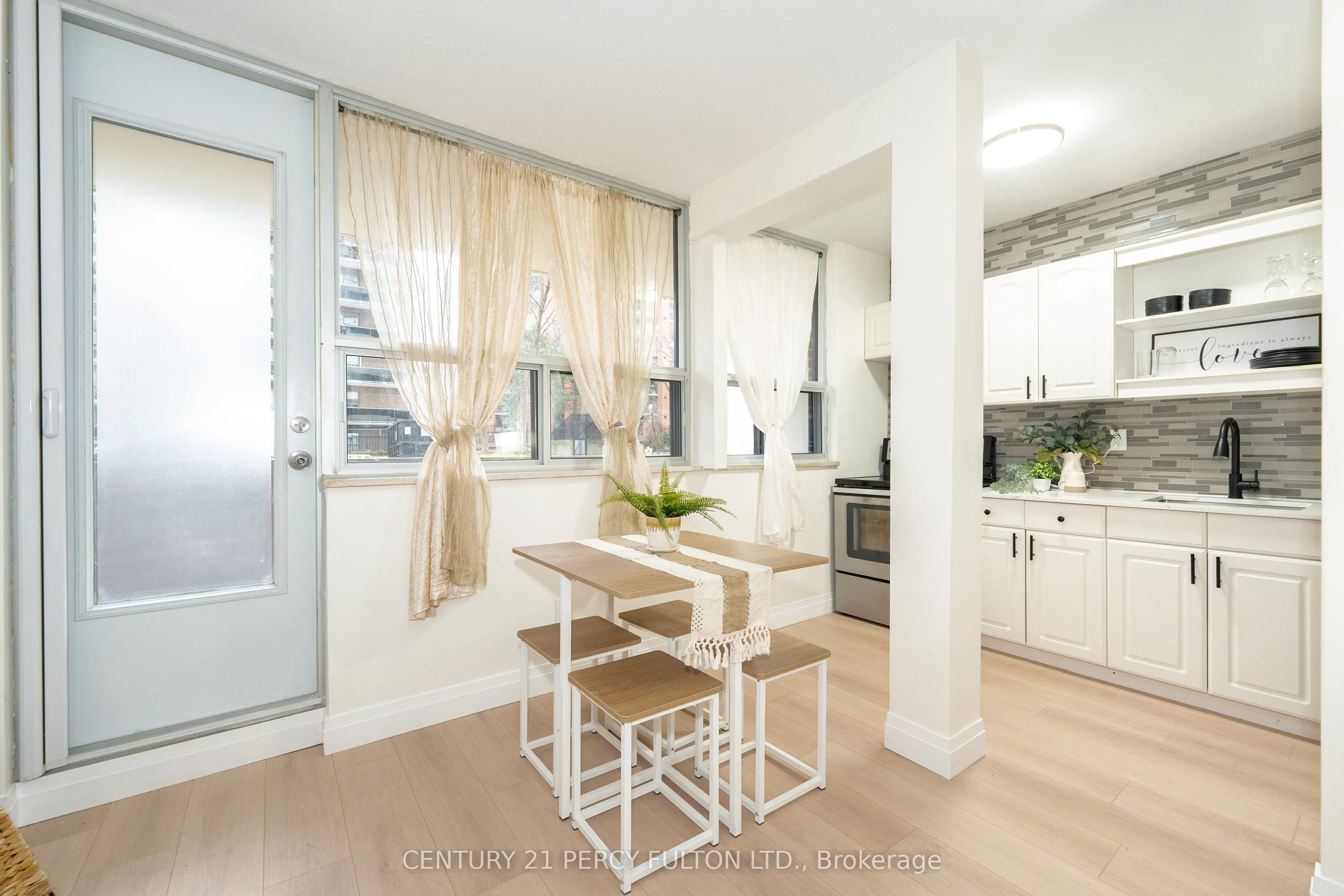 40 Homewood Avenue, #107