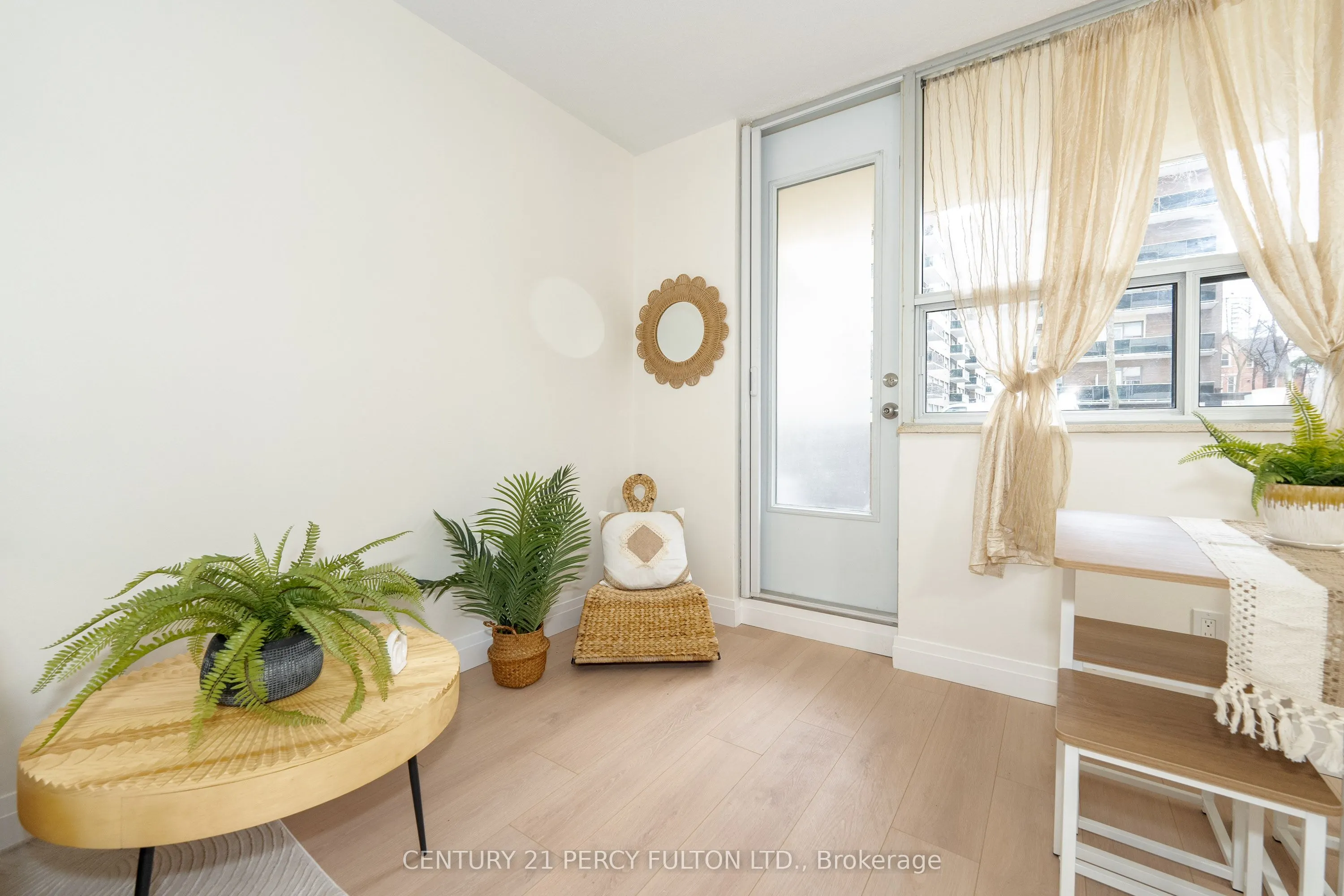 40 Homewood Avenue, #107