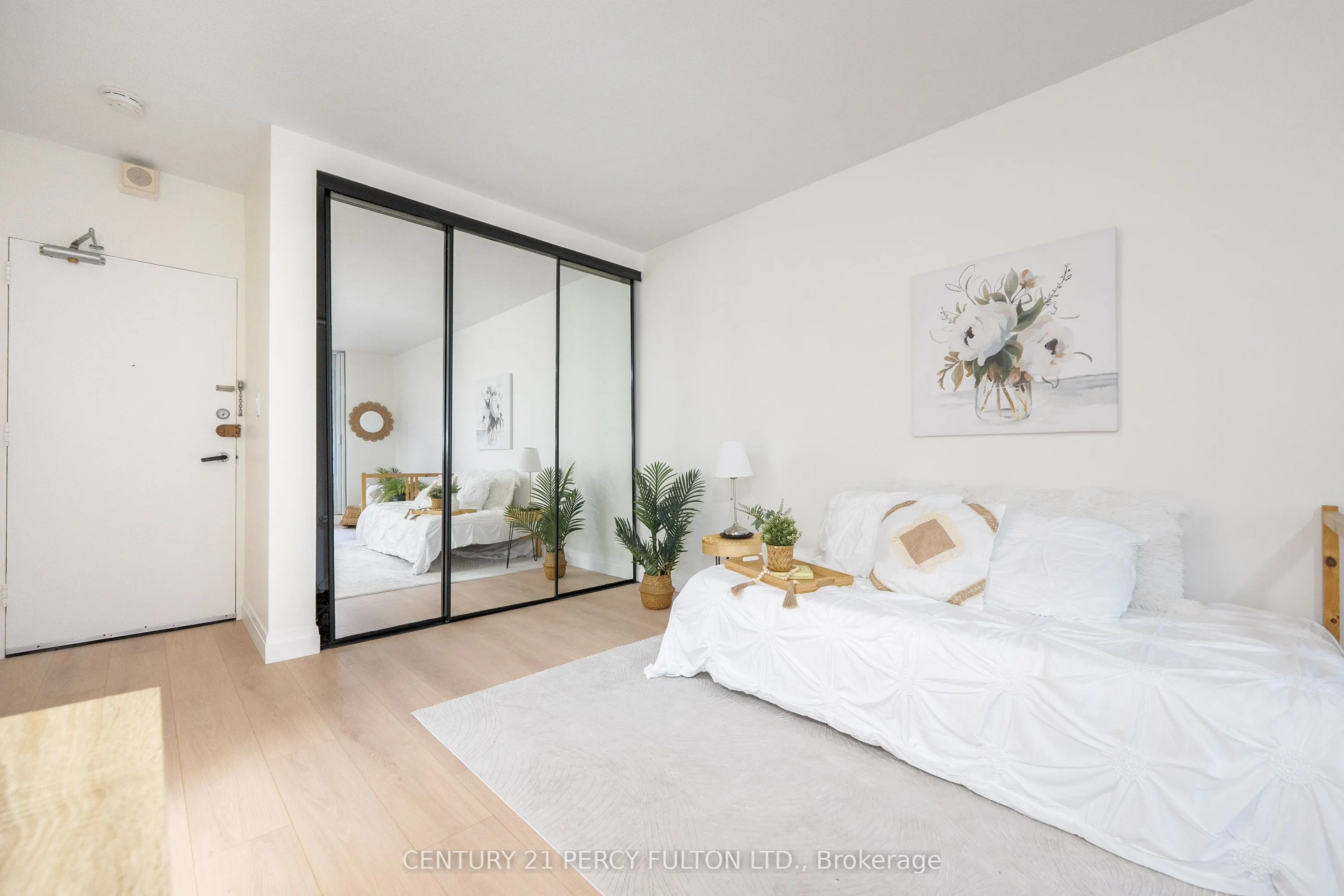 40 Homewood Avenue, #107