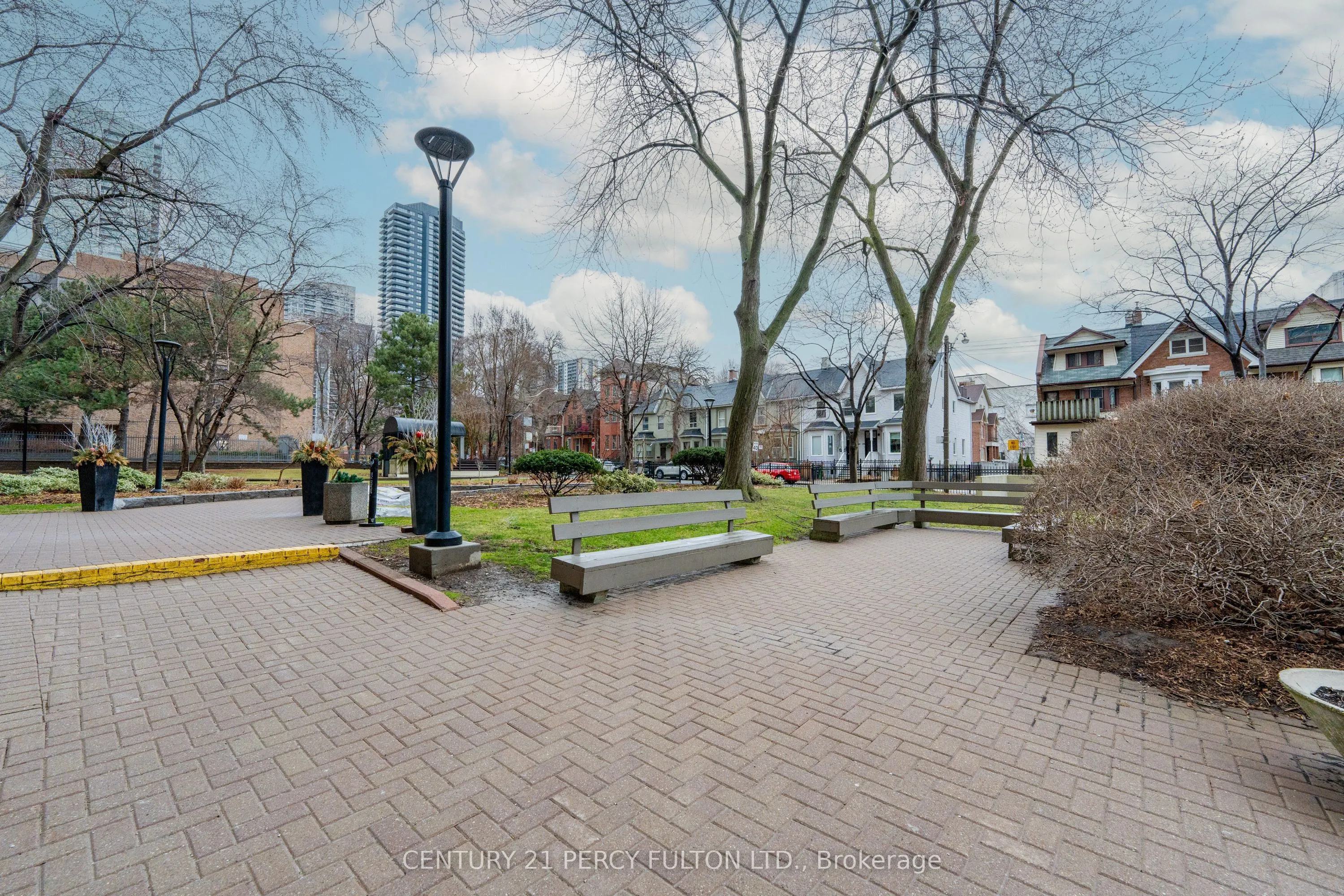40 Homewood Avenue, #107