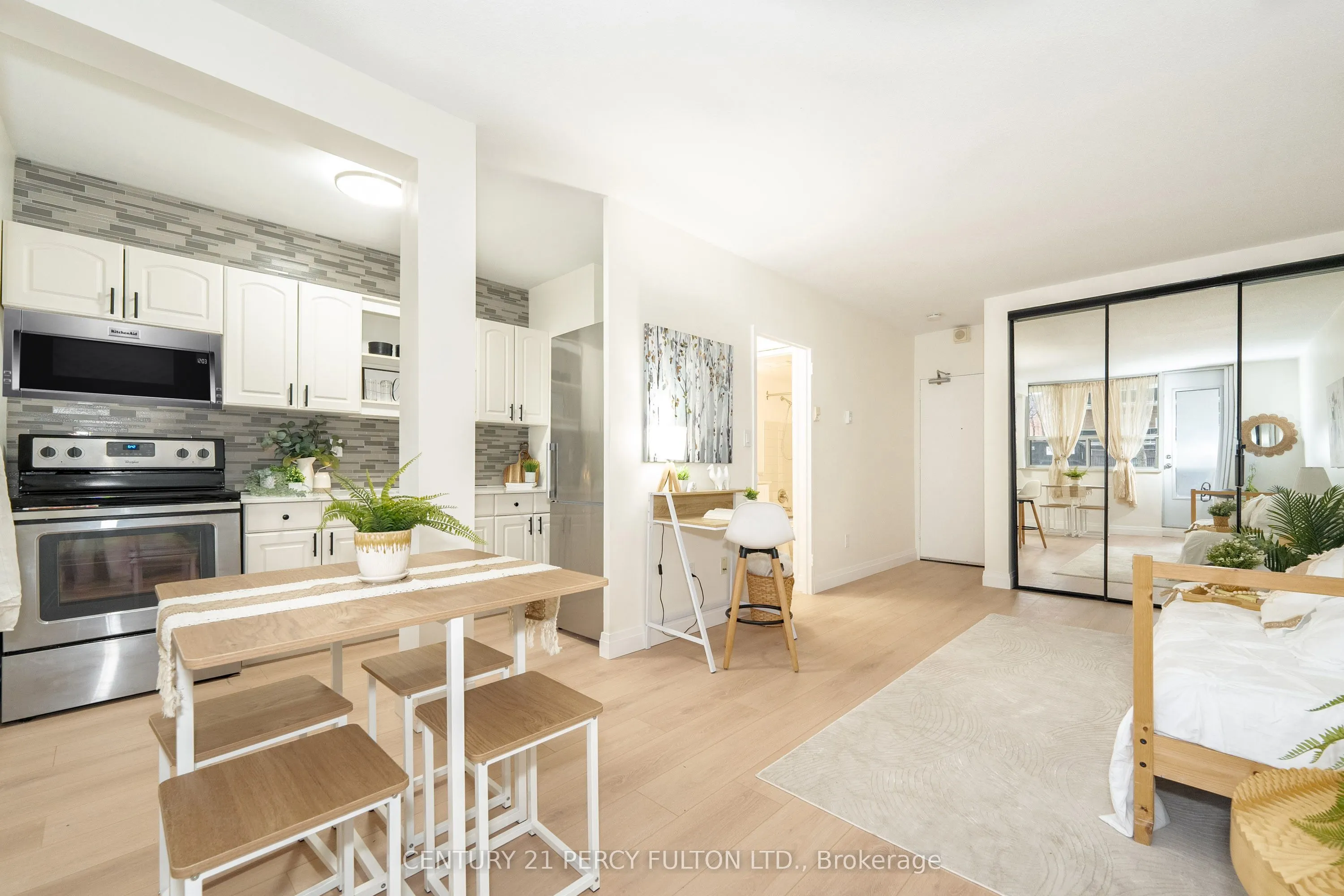 40 Homewood Avenue, #107