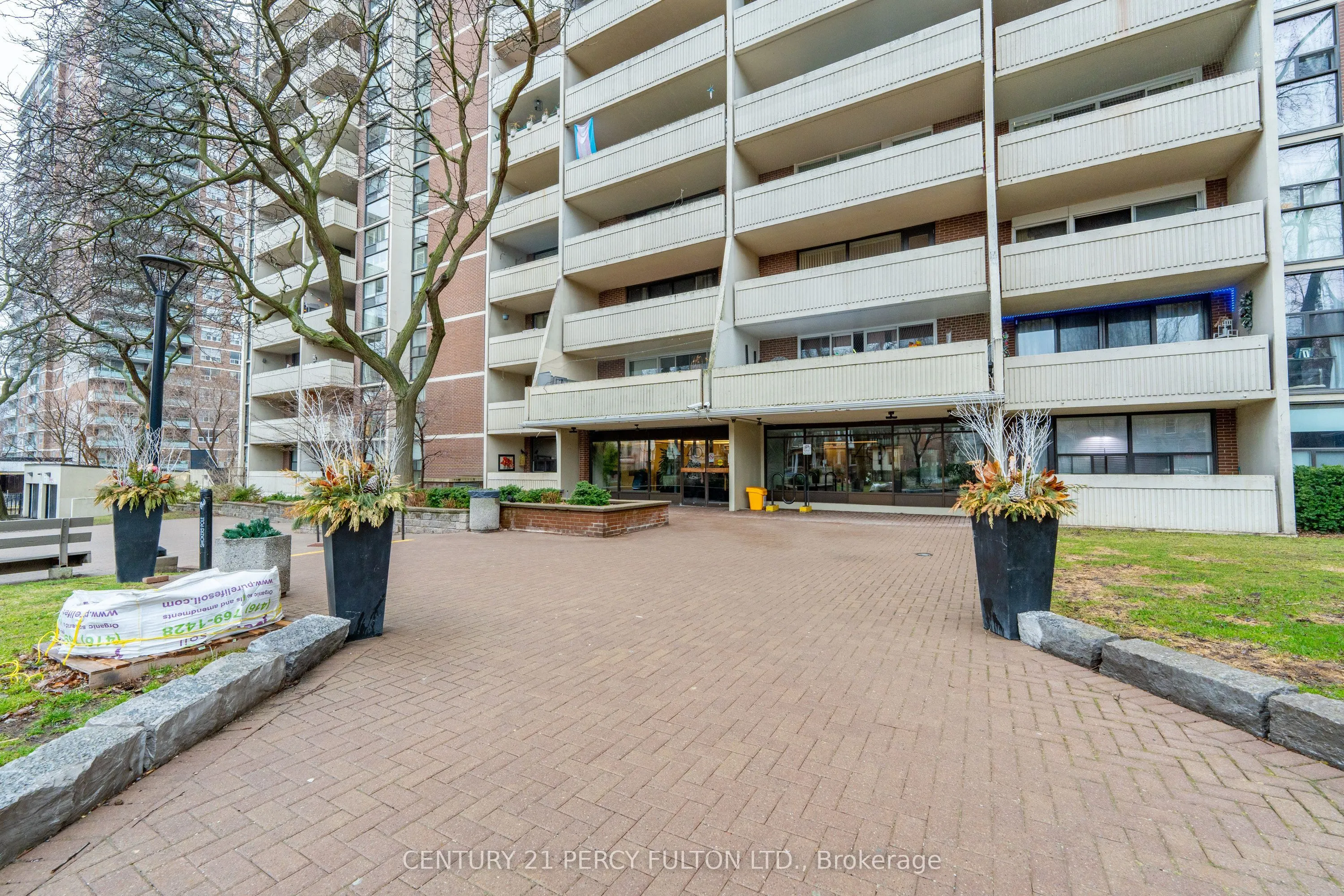 40 Homewood Avenue, #107
