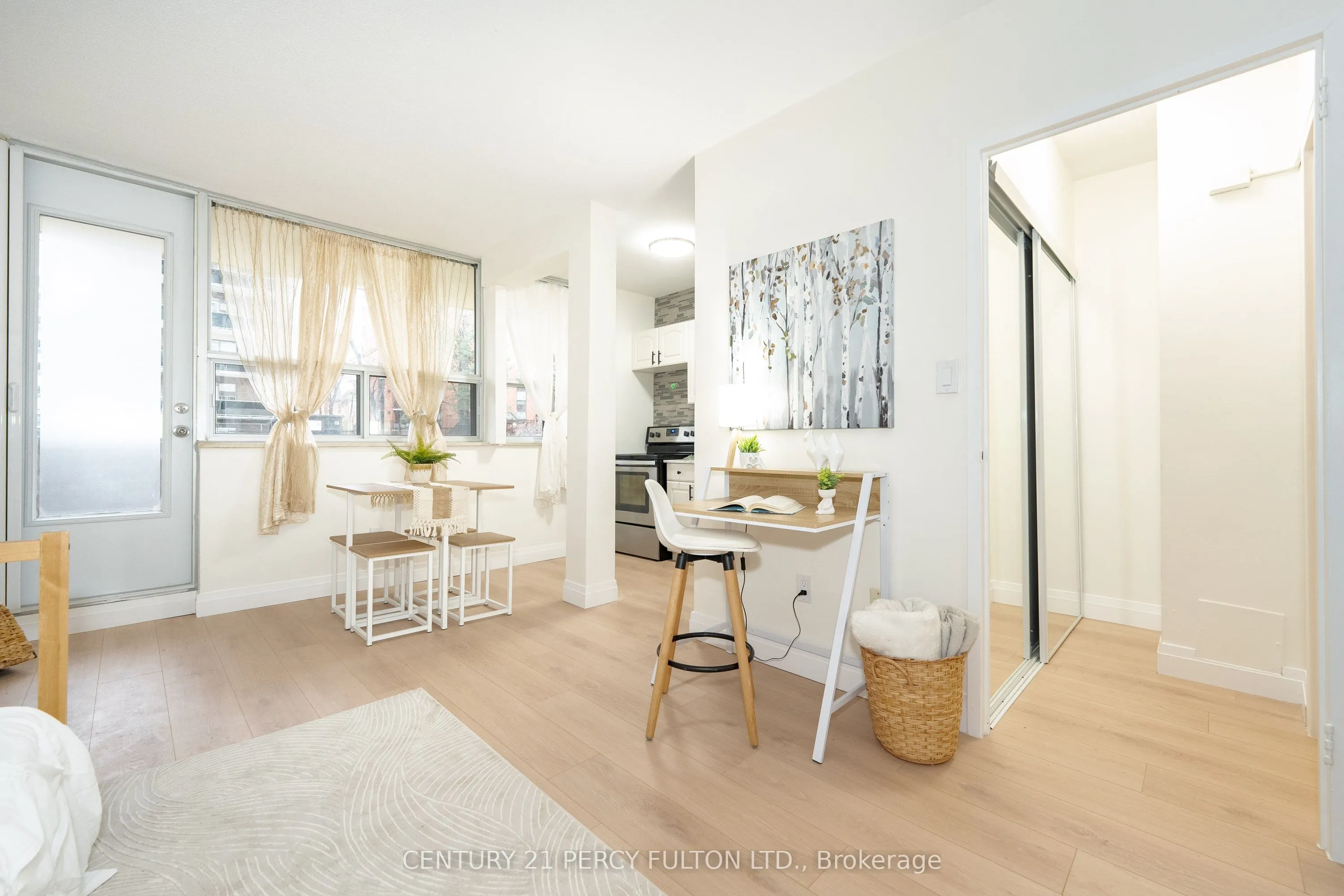 40 Homewood Avenue, #107
