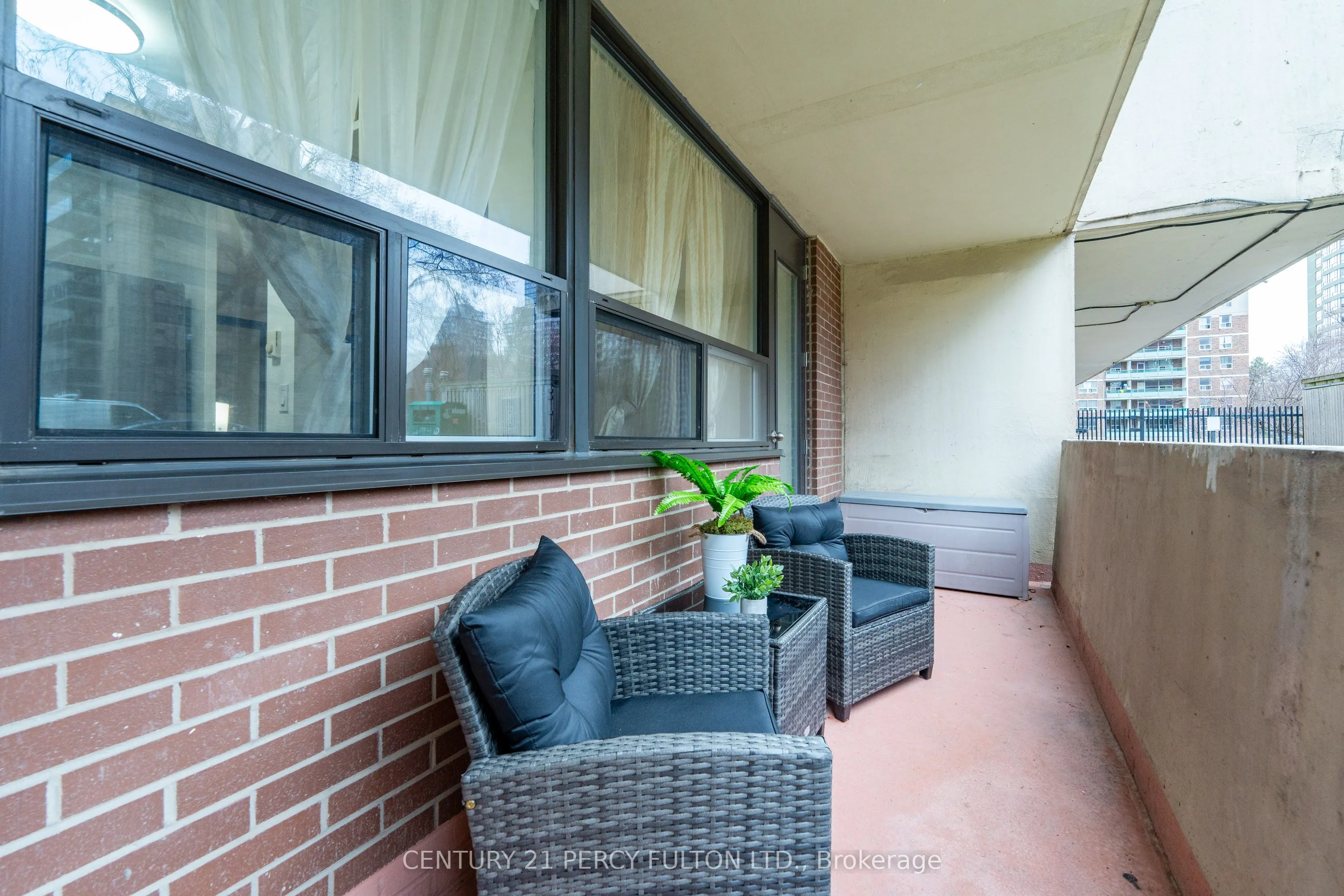 40 Homewood Avenue, #107
