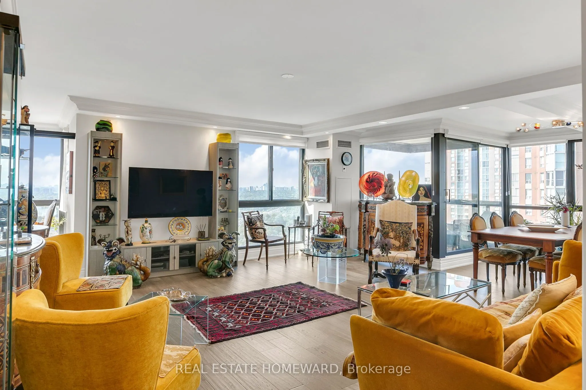 3 CONCORDE Place, #2603