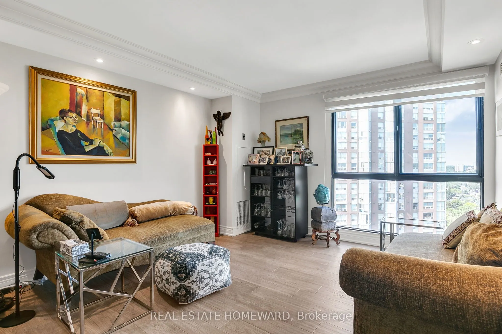 3 CONCORDE Place, #2603