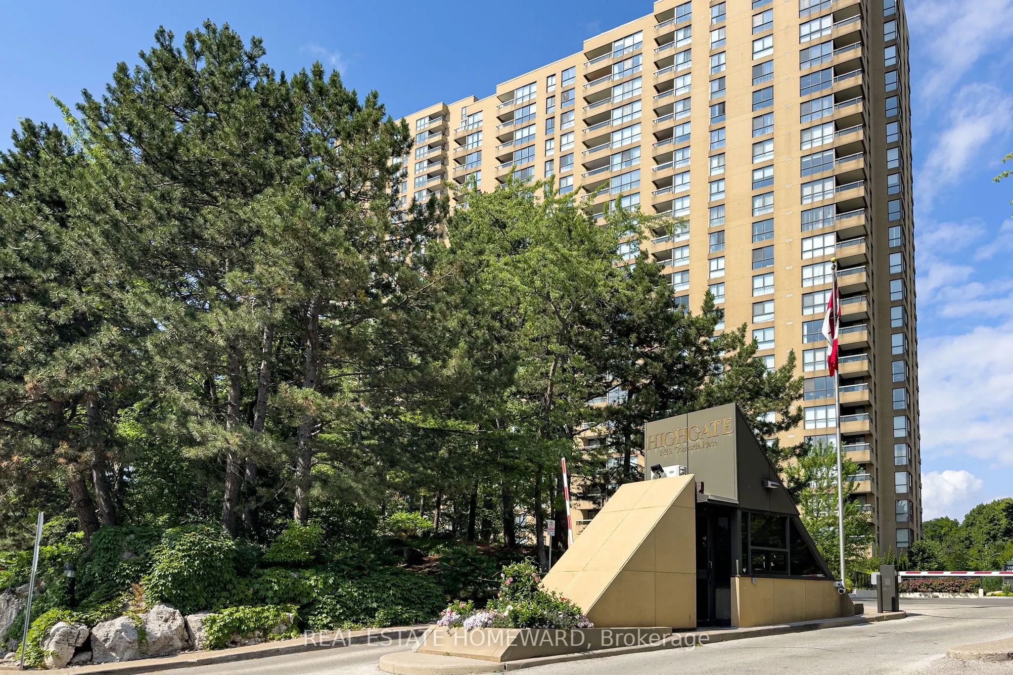 3 CONCORDE Place, #2603