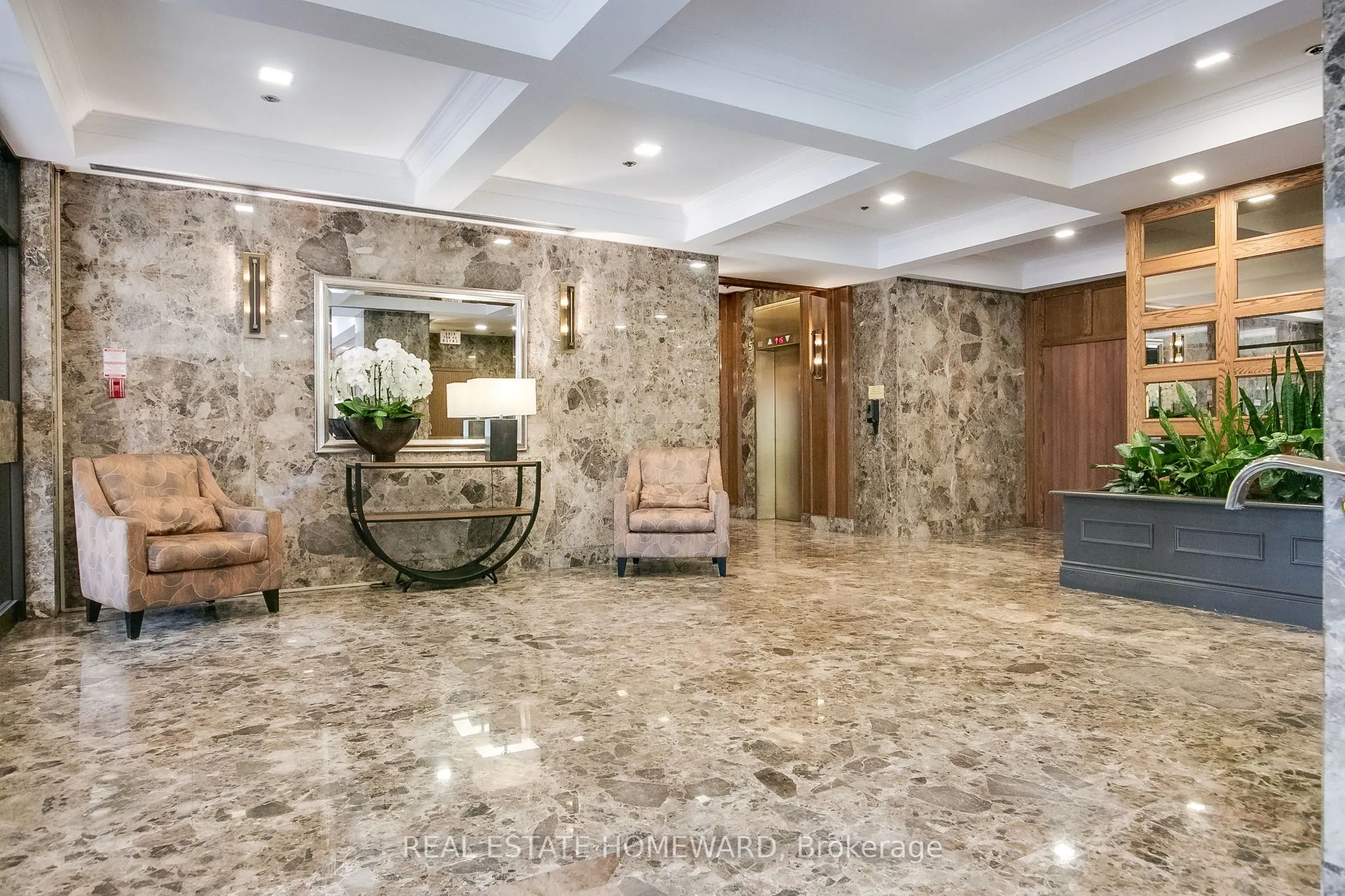 3 CONCORDE Place, #2603