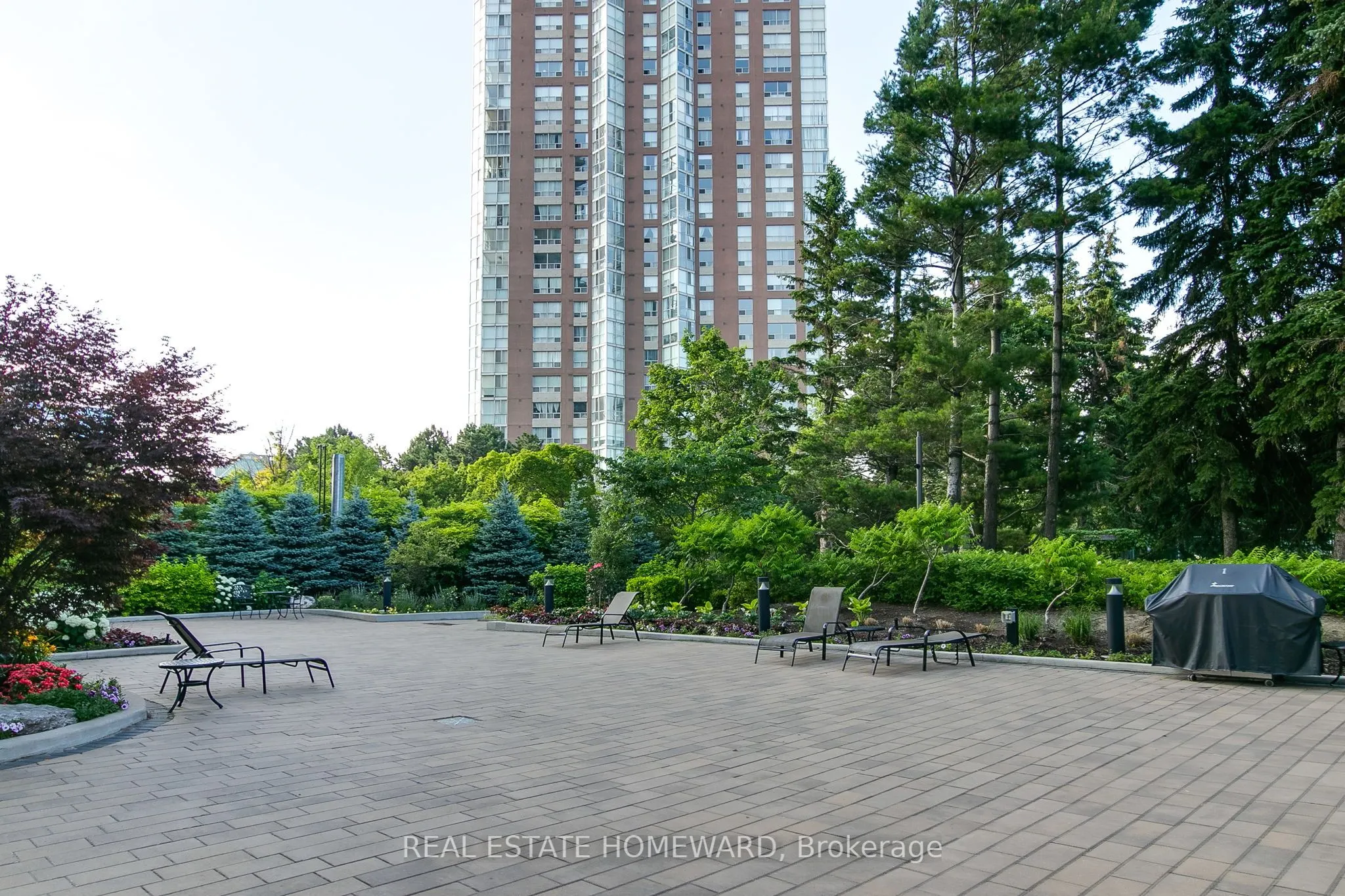 3 CONCORDE Place, #2603