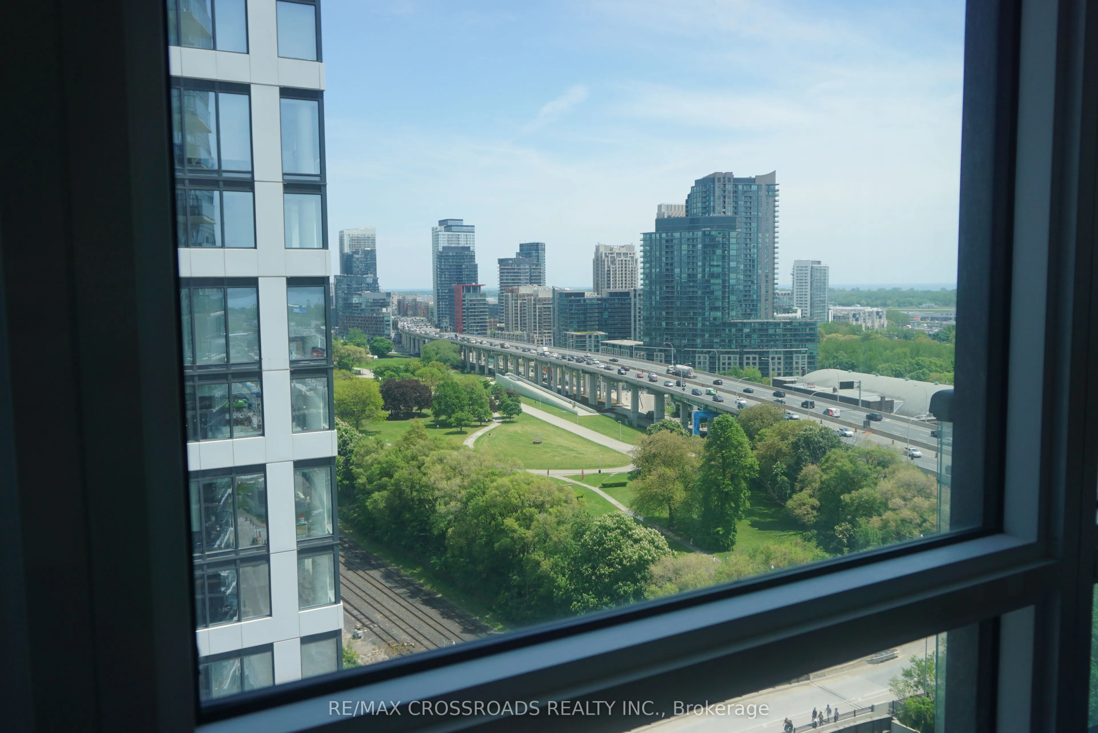 49 East Liberty Street, #1502