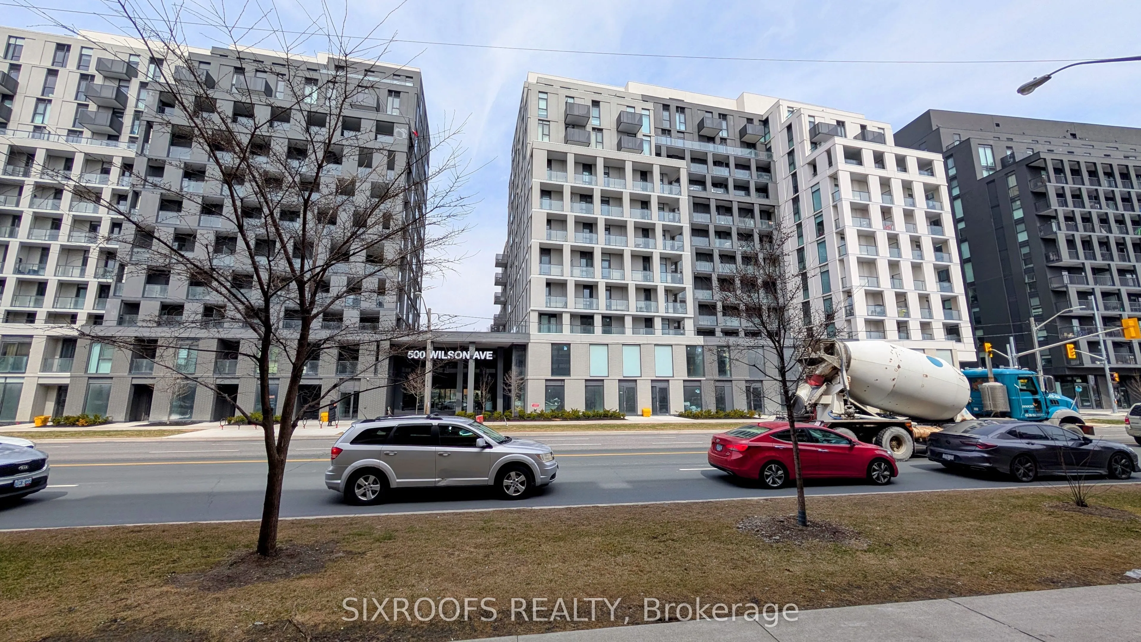 500 Wilson Avenue, #33