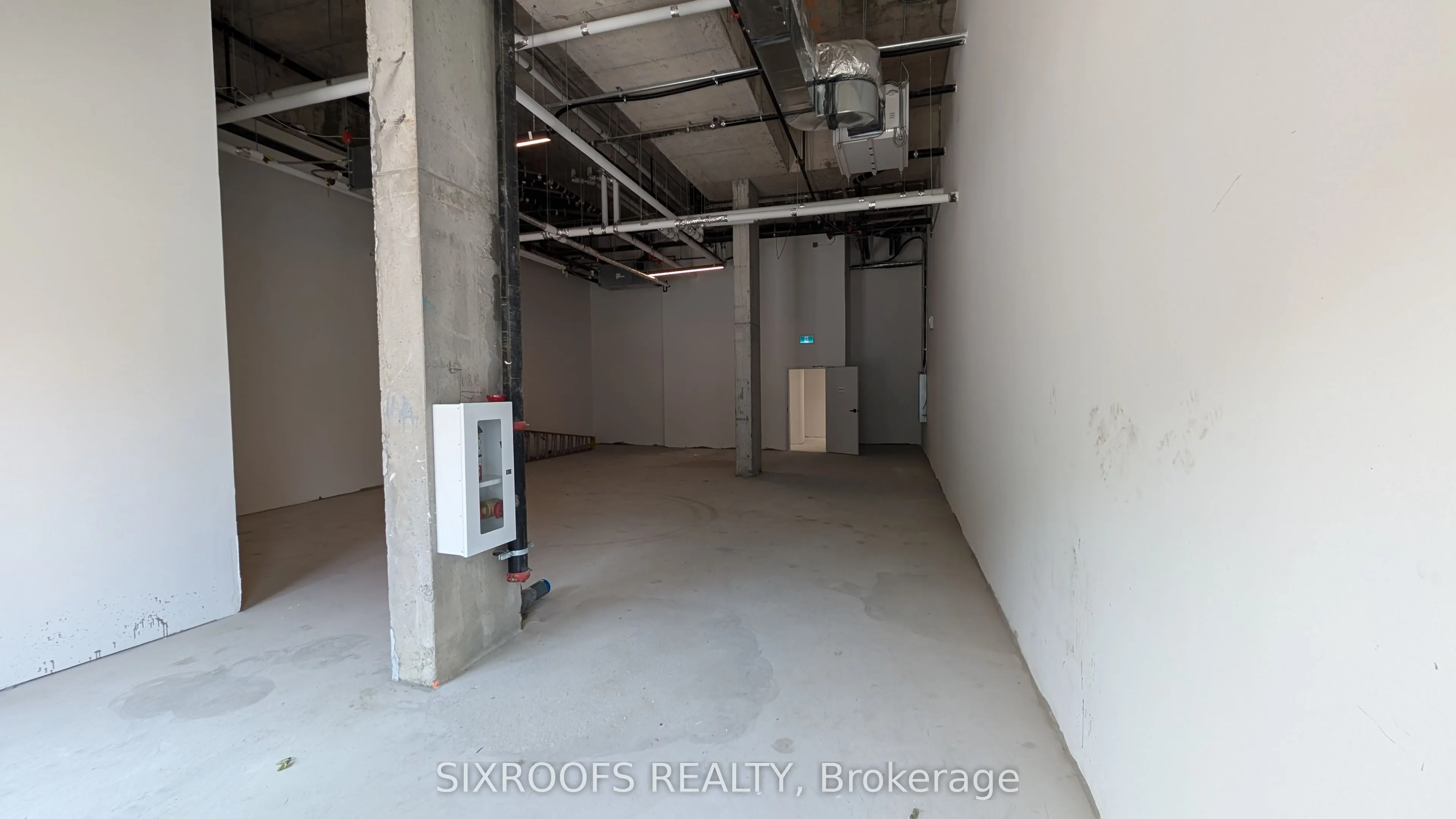 500 Wilson Avenue, #33