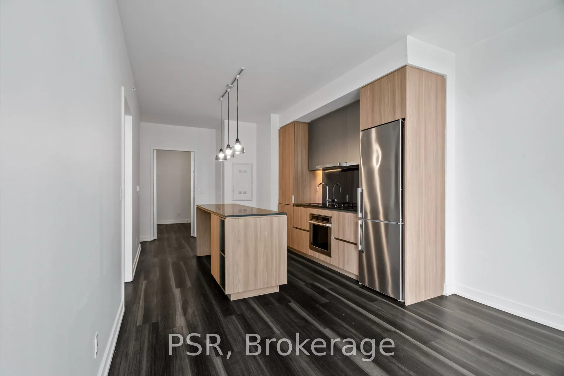 11 Ordnance Street, #408