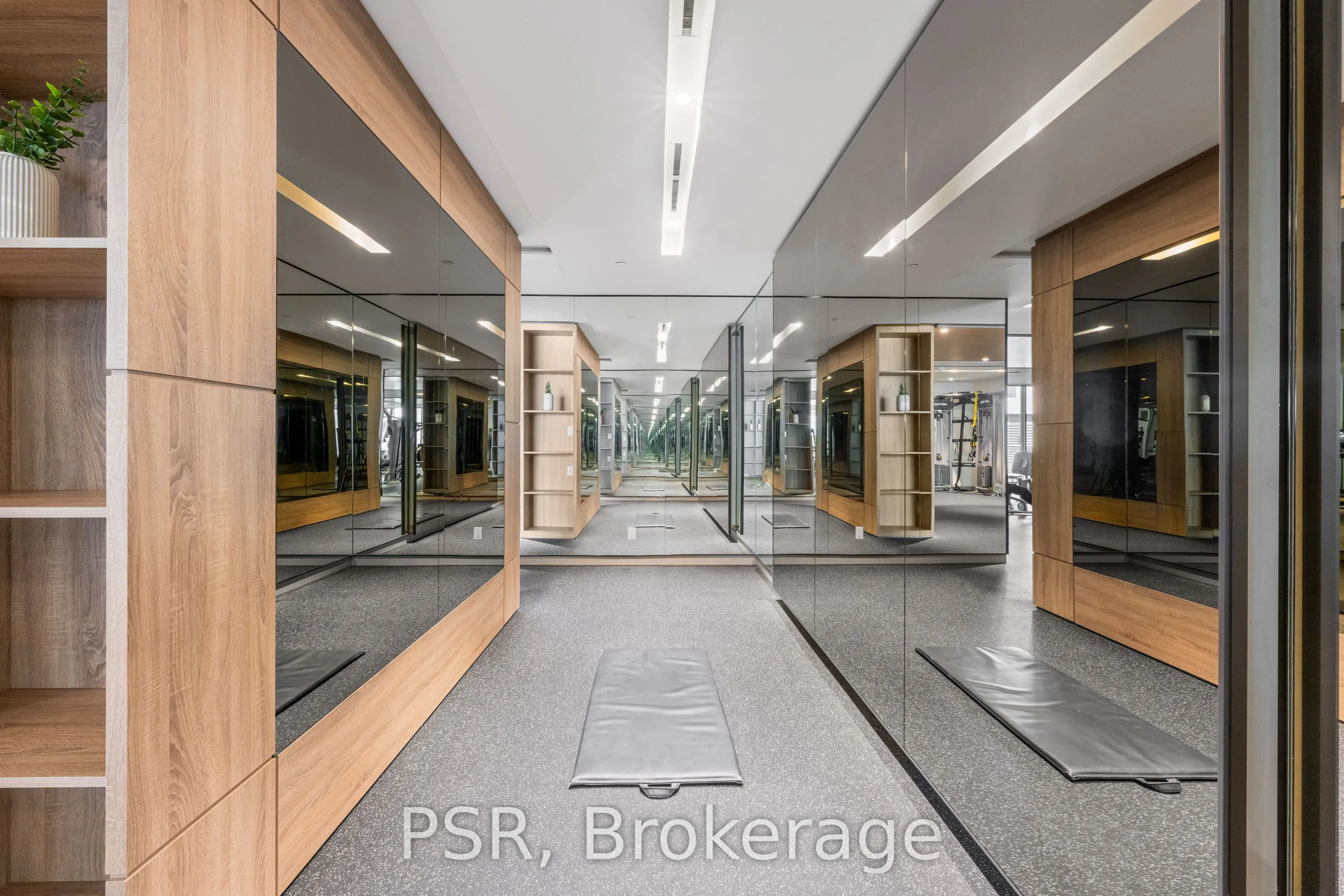11 Ordnance Street, #408