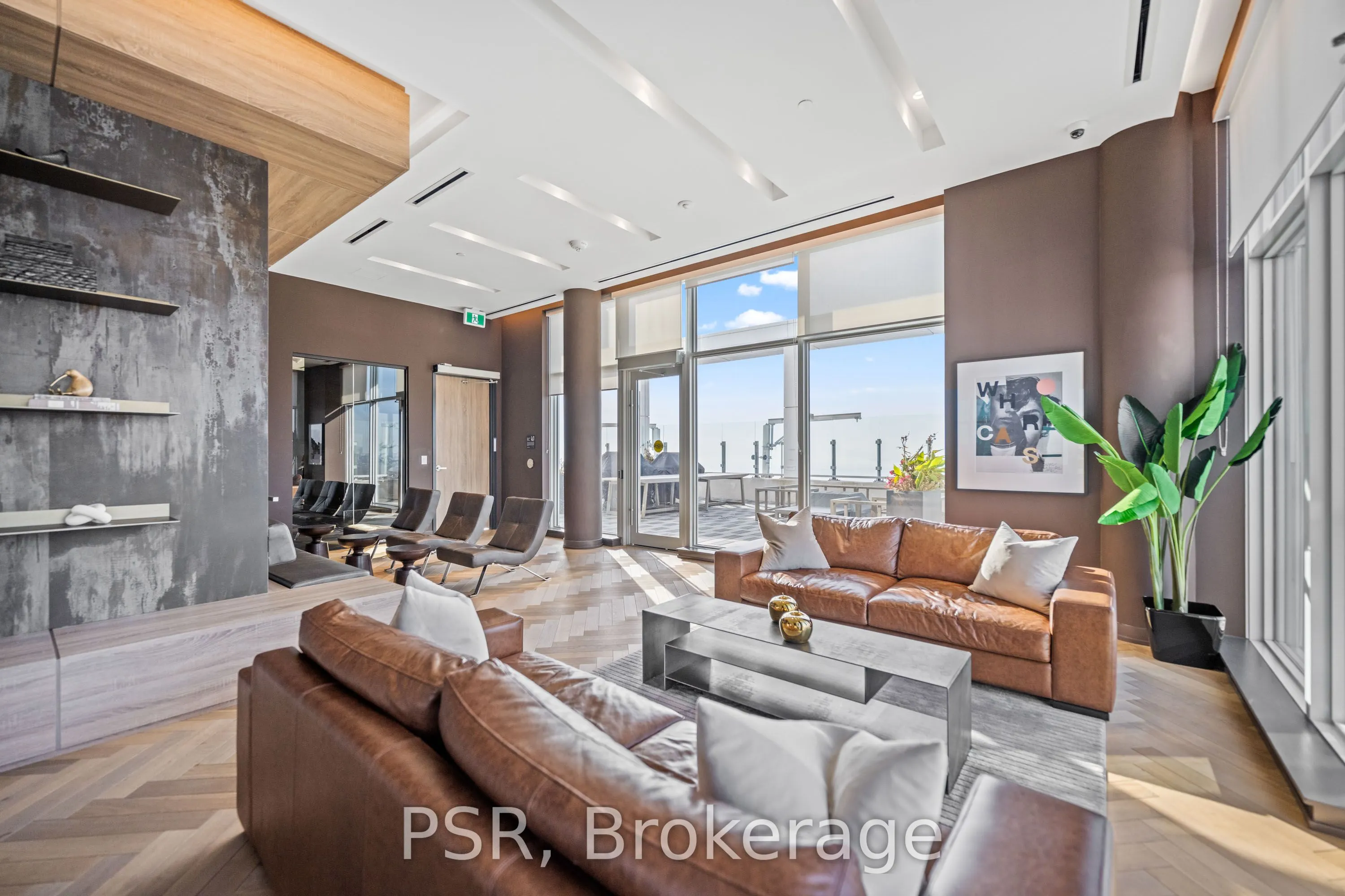 11 Ordnance Street, #408