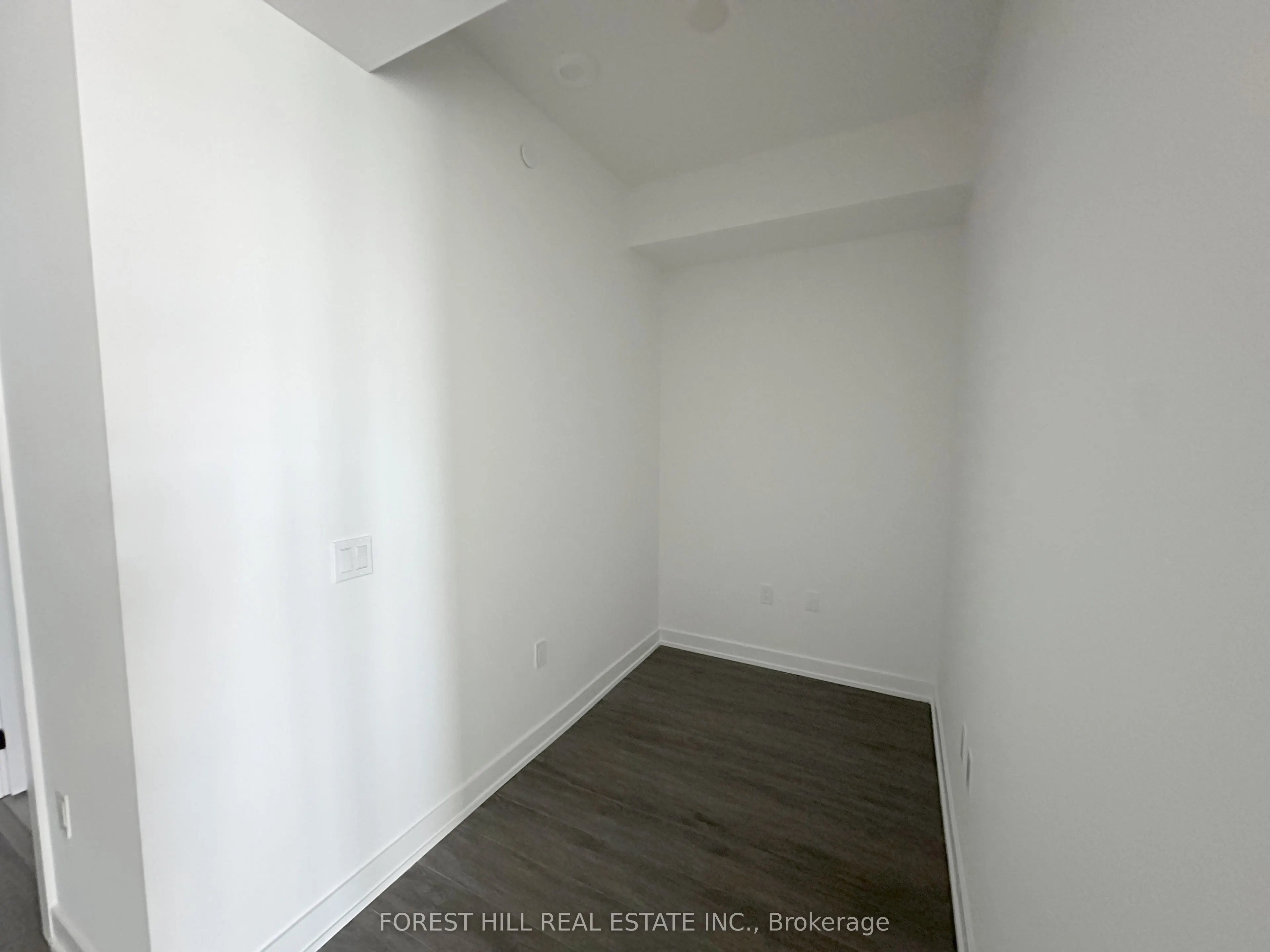 127 Broadway Avenue, #2408