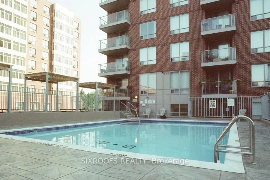 1369 Bloor Street W, #1217