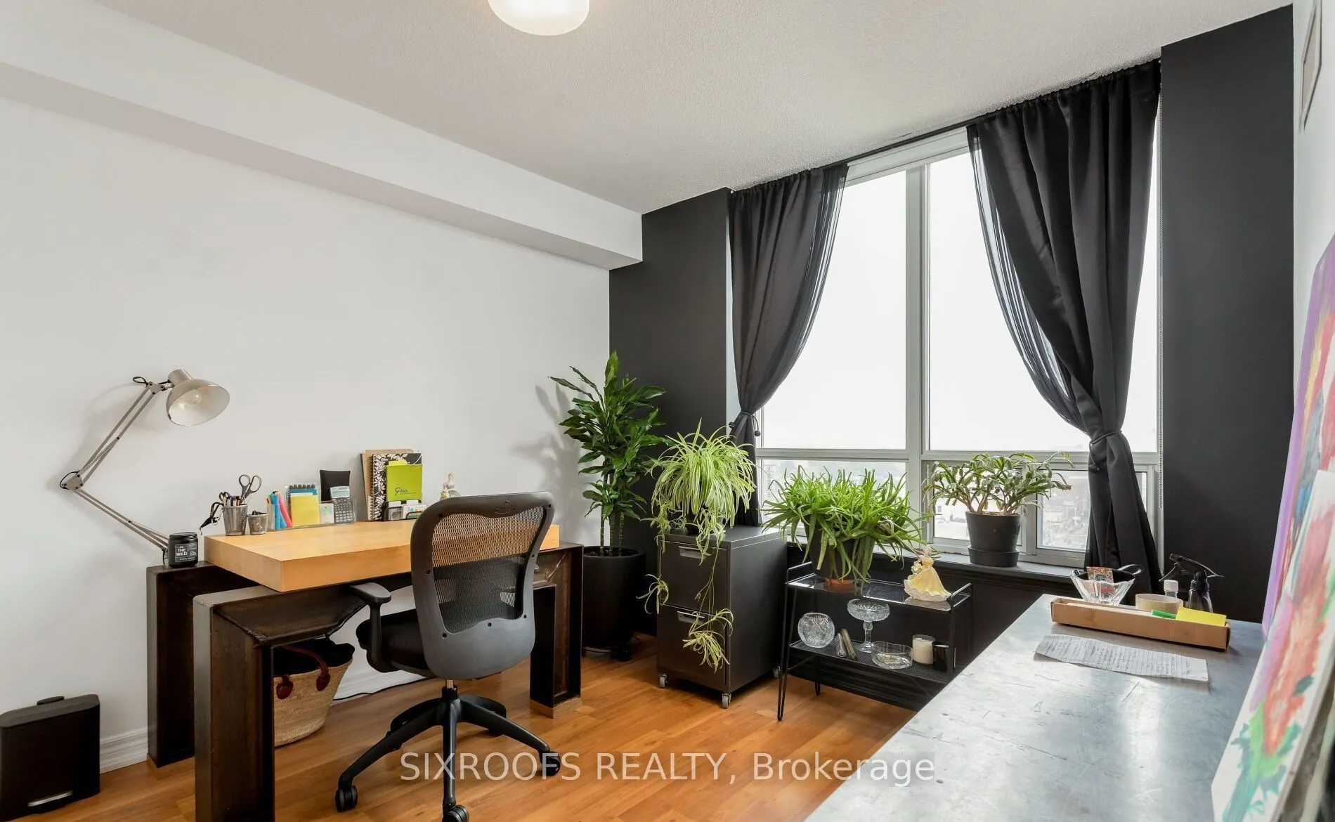 1369 Bloor Street W, #1217