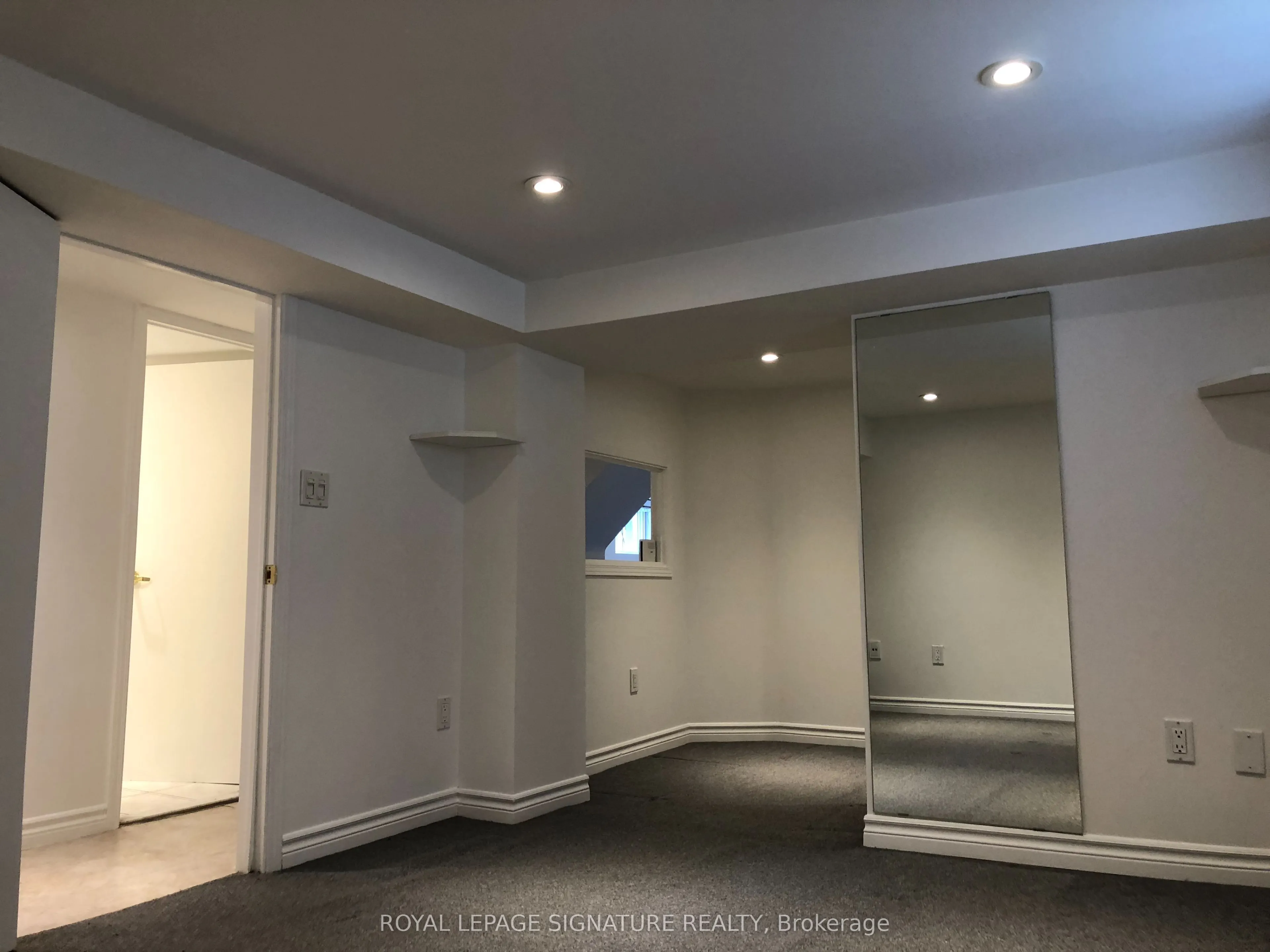 500 Atlas Avenue