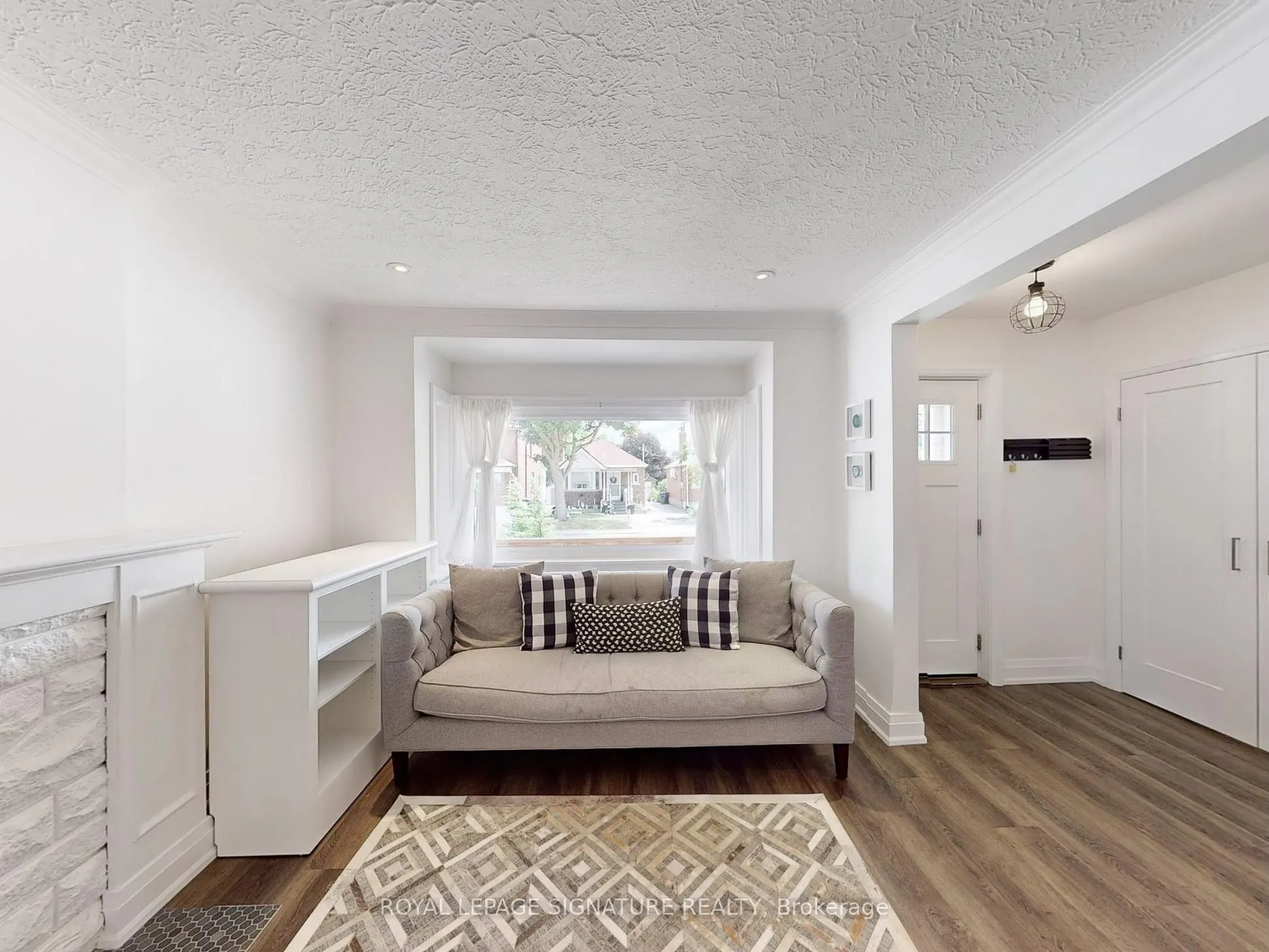 500 Atlas Avenue