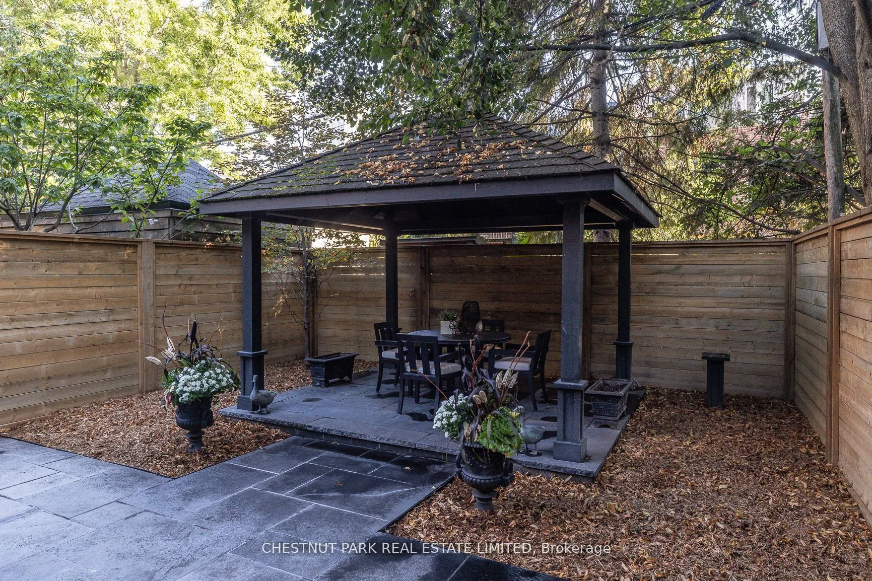 41 Boswell Avenue