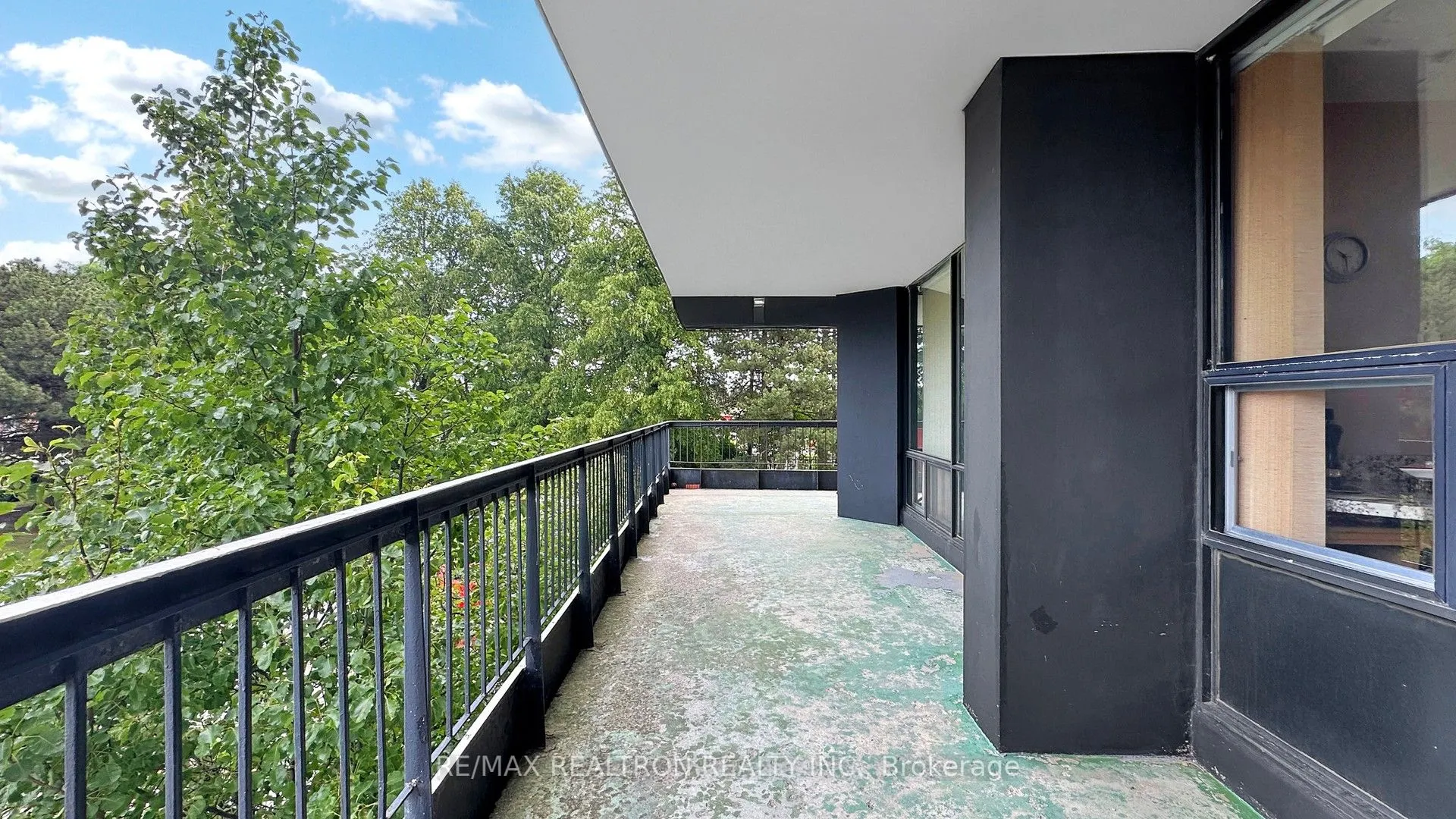 135 Antibes Drive, #201
