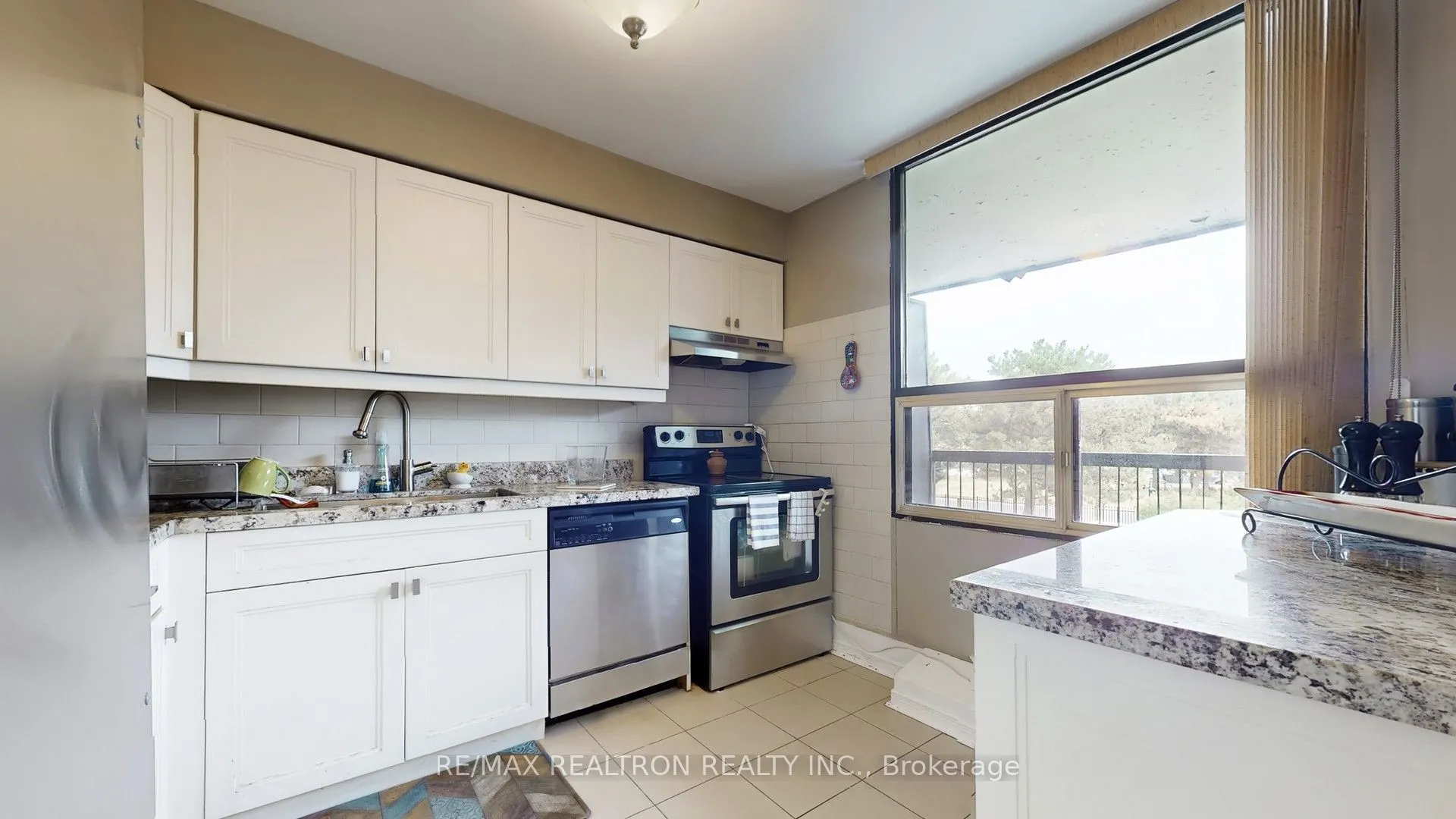 135 Antibes Drive, #201
